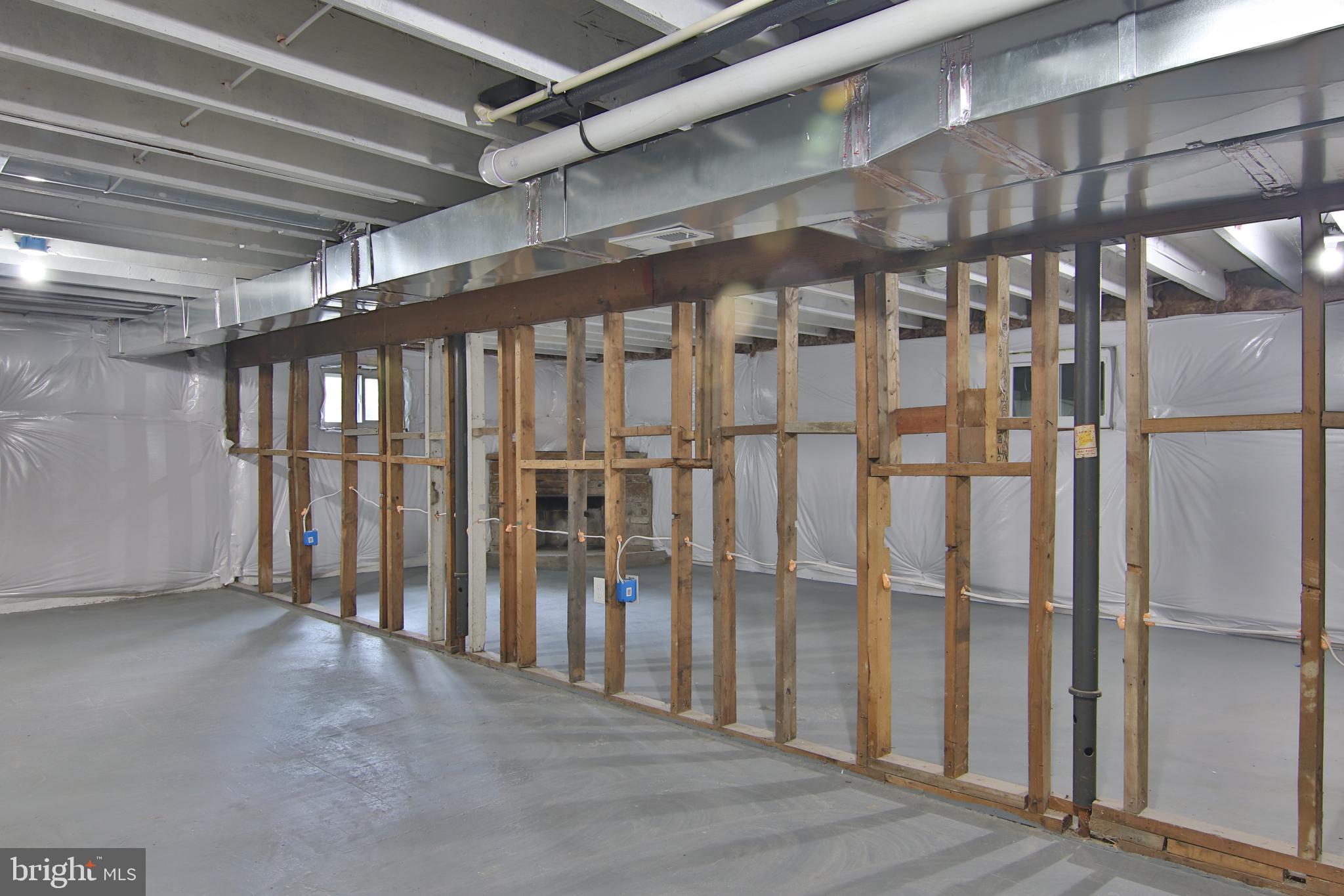 MAGOTHY FORGE - Residential Lease