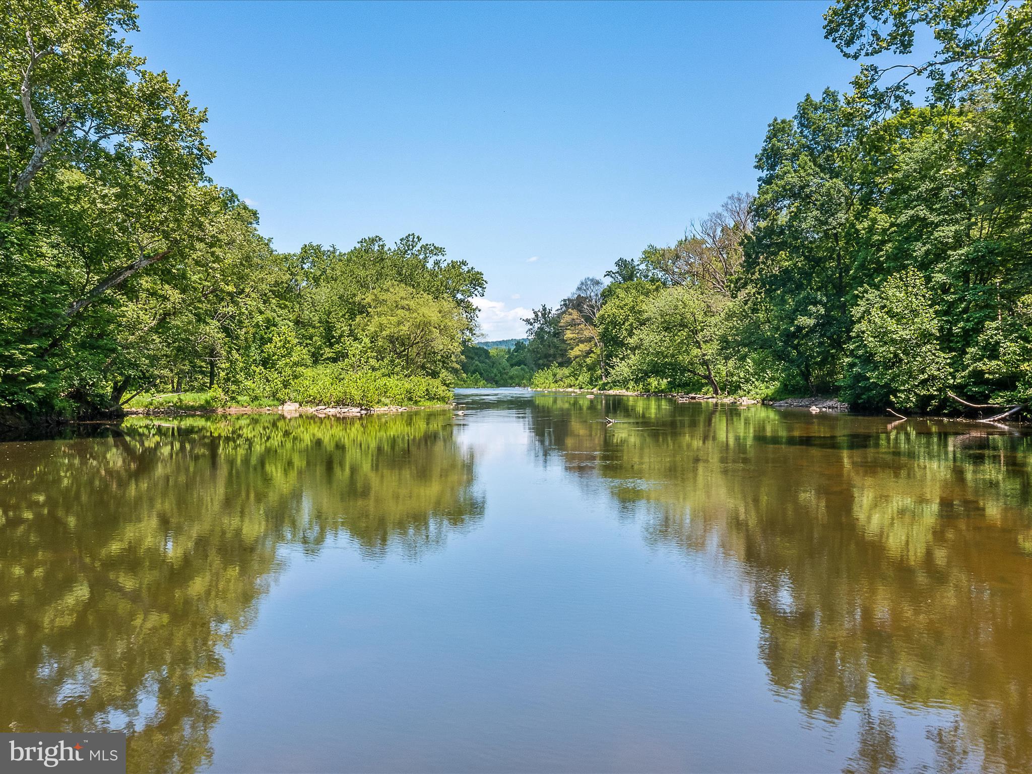 BRIARY BOTTOM - Residential
