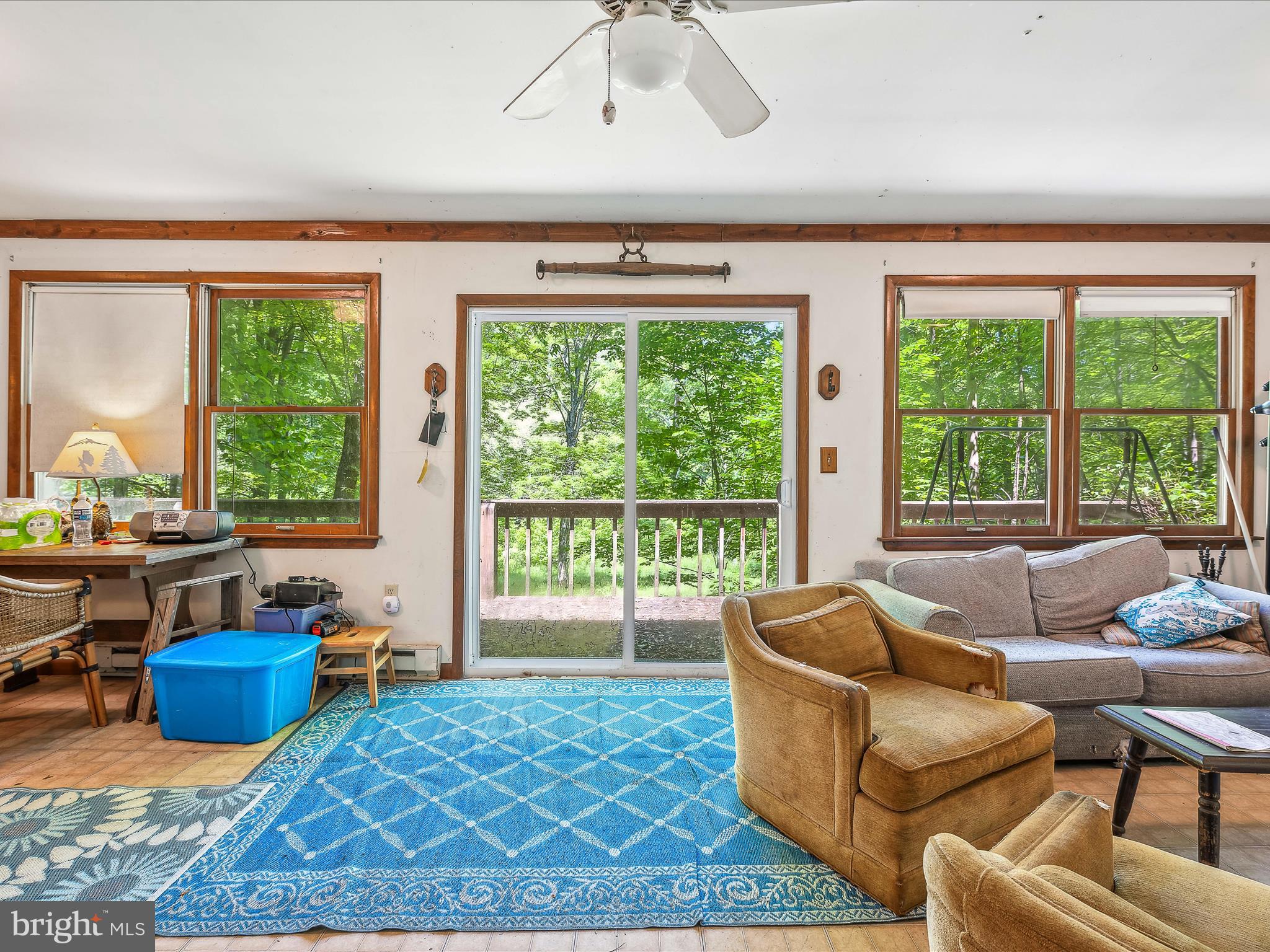 BRIARY BOTTOM - Residential