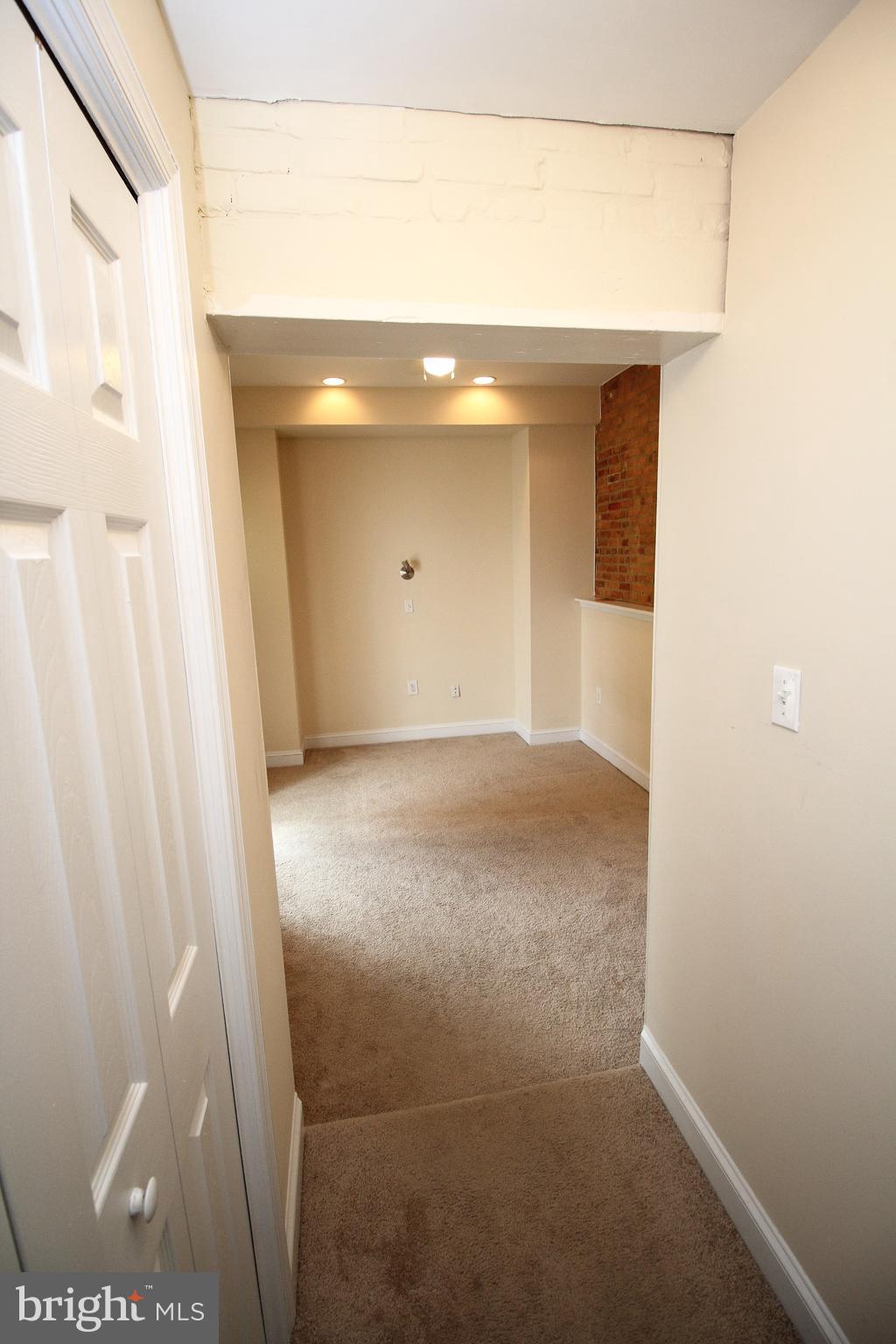 FEDERAL HILL HISTORIC DISTRICT - Residential Lease