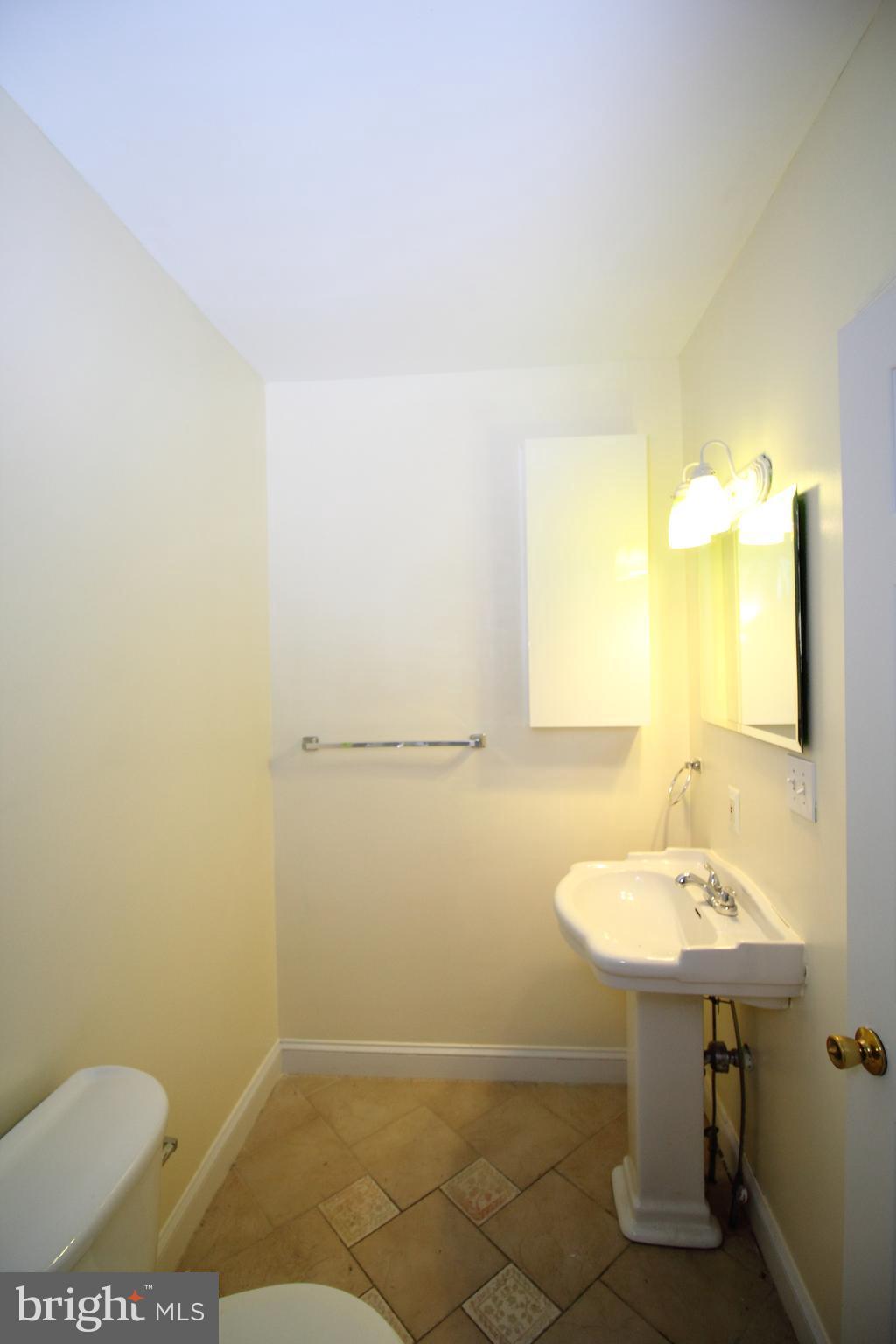 FEDERAL HILL HISTORIC DISTRICT - Residential Lease