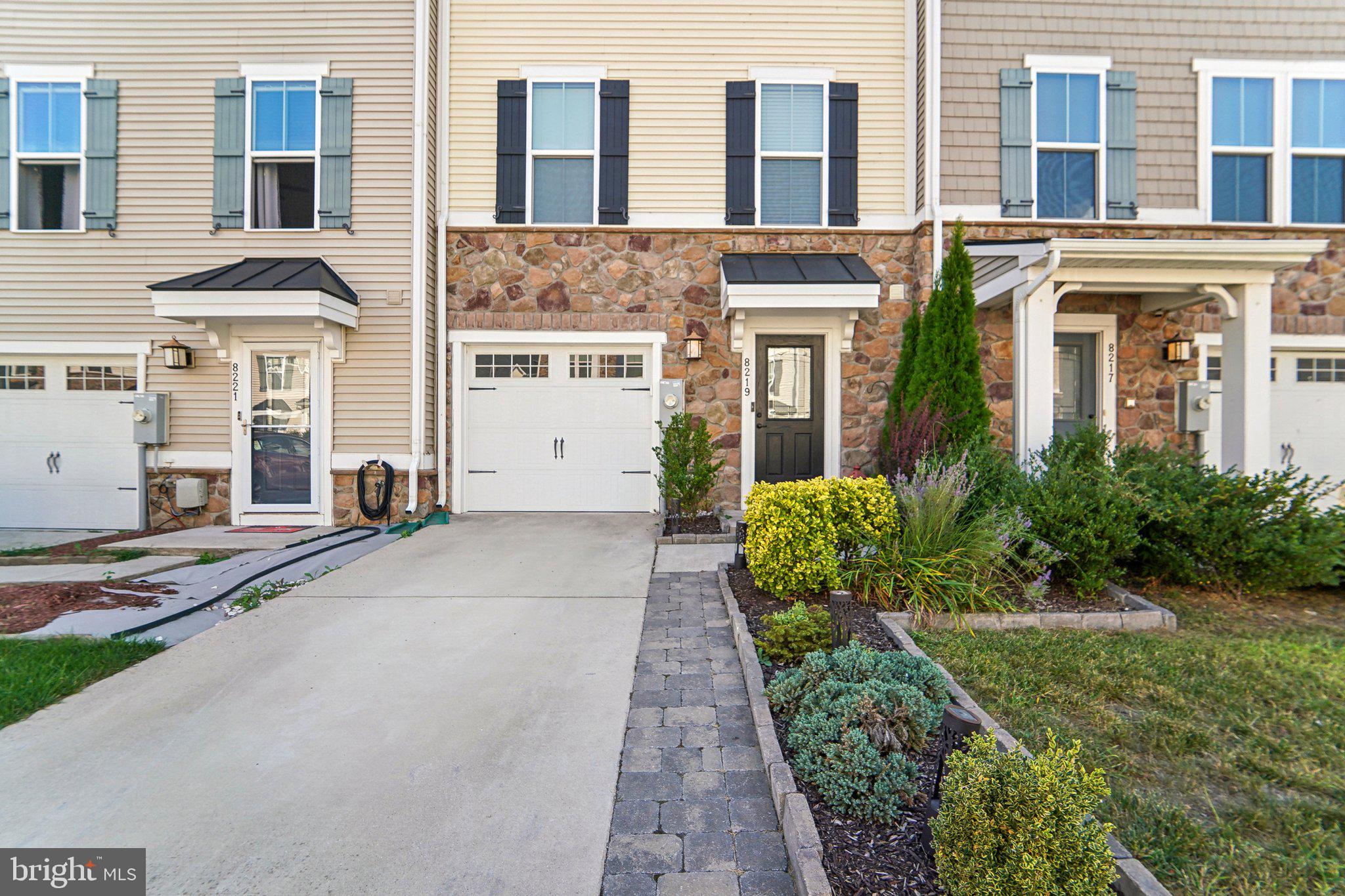 SHELTERED HARBOR - Residential