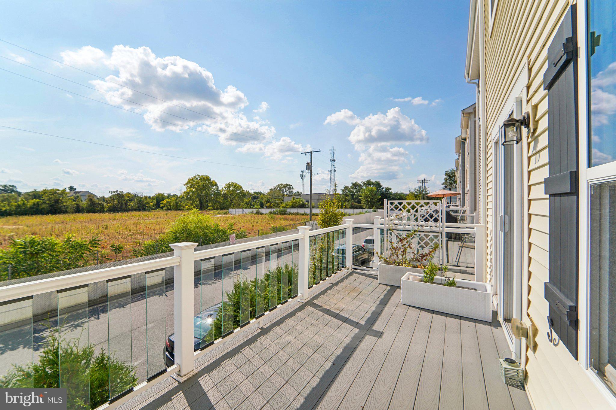 SHELTERED HARBOR - Residential