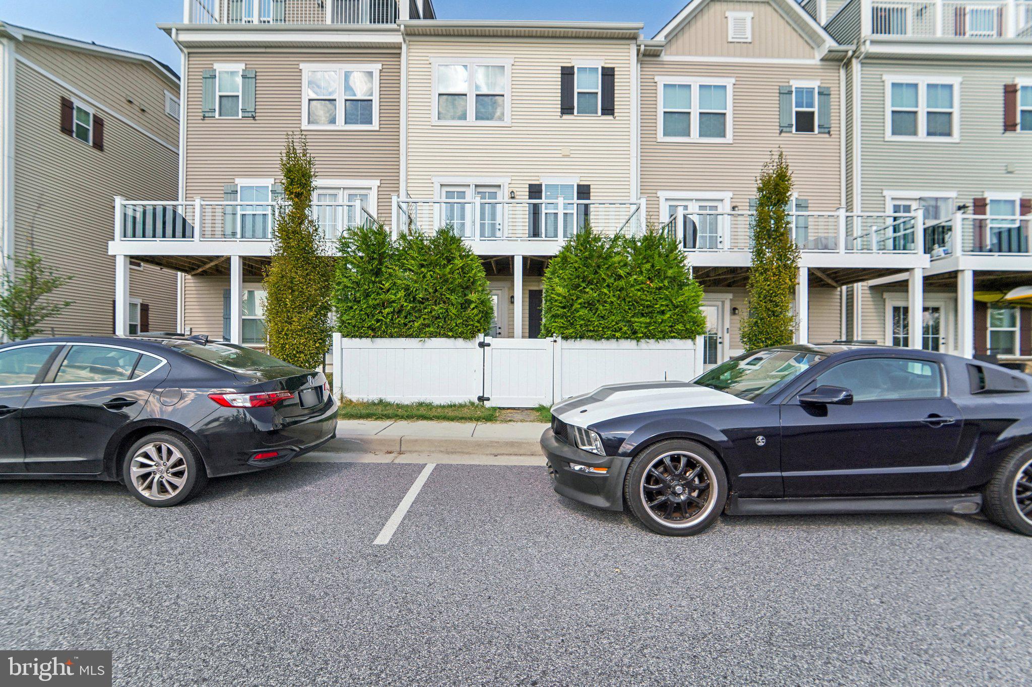 SHELTERED HARBOR - Residential