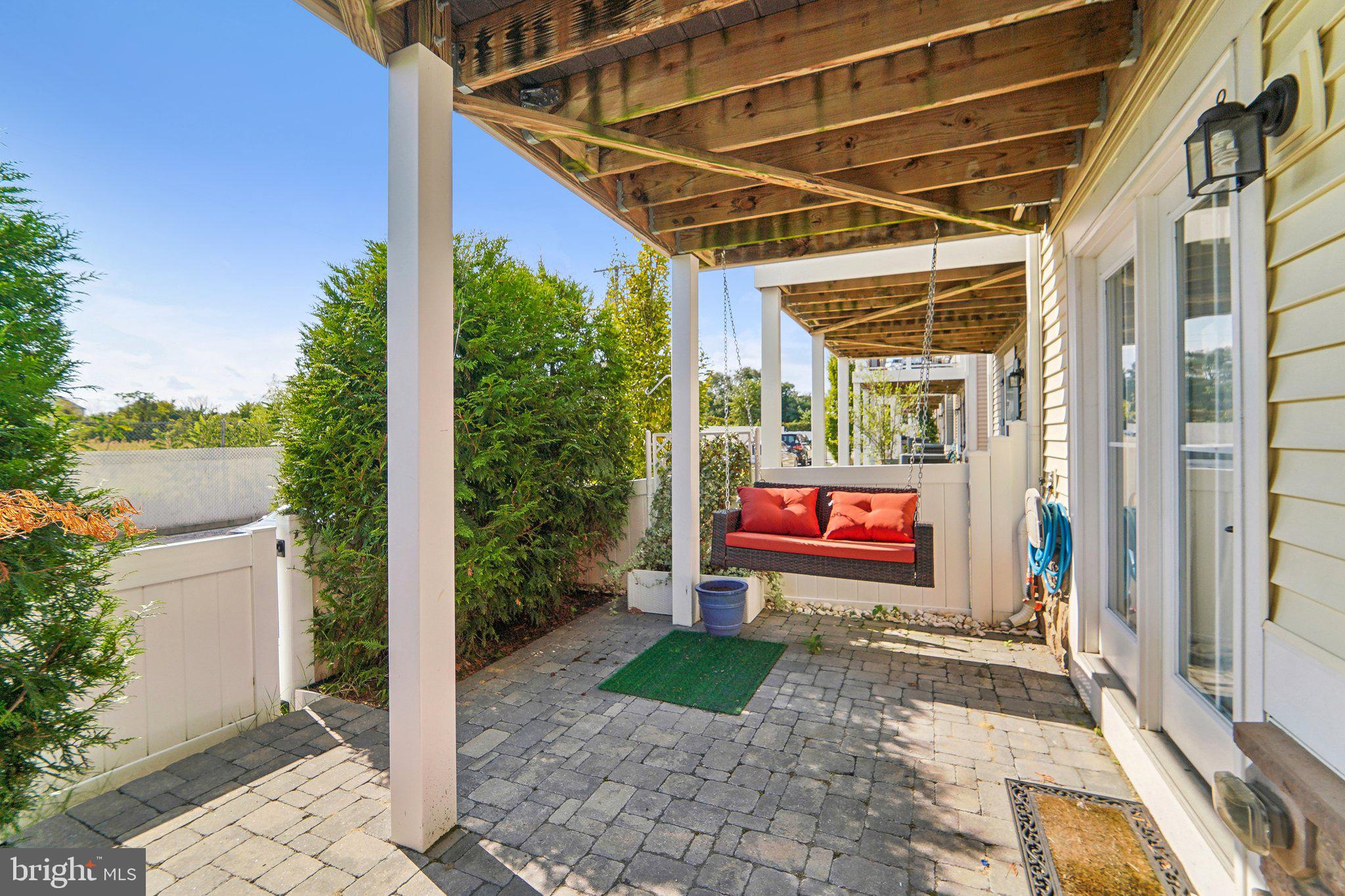 SHELTERED HARBOR - Residential