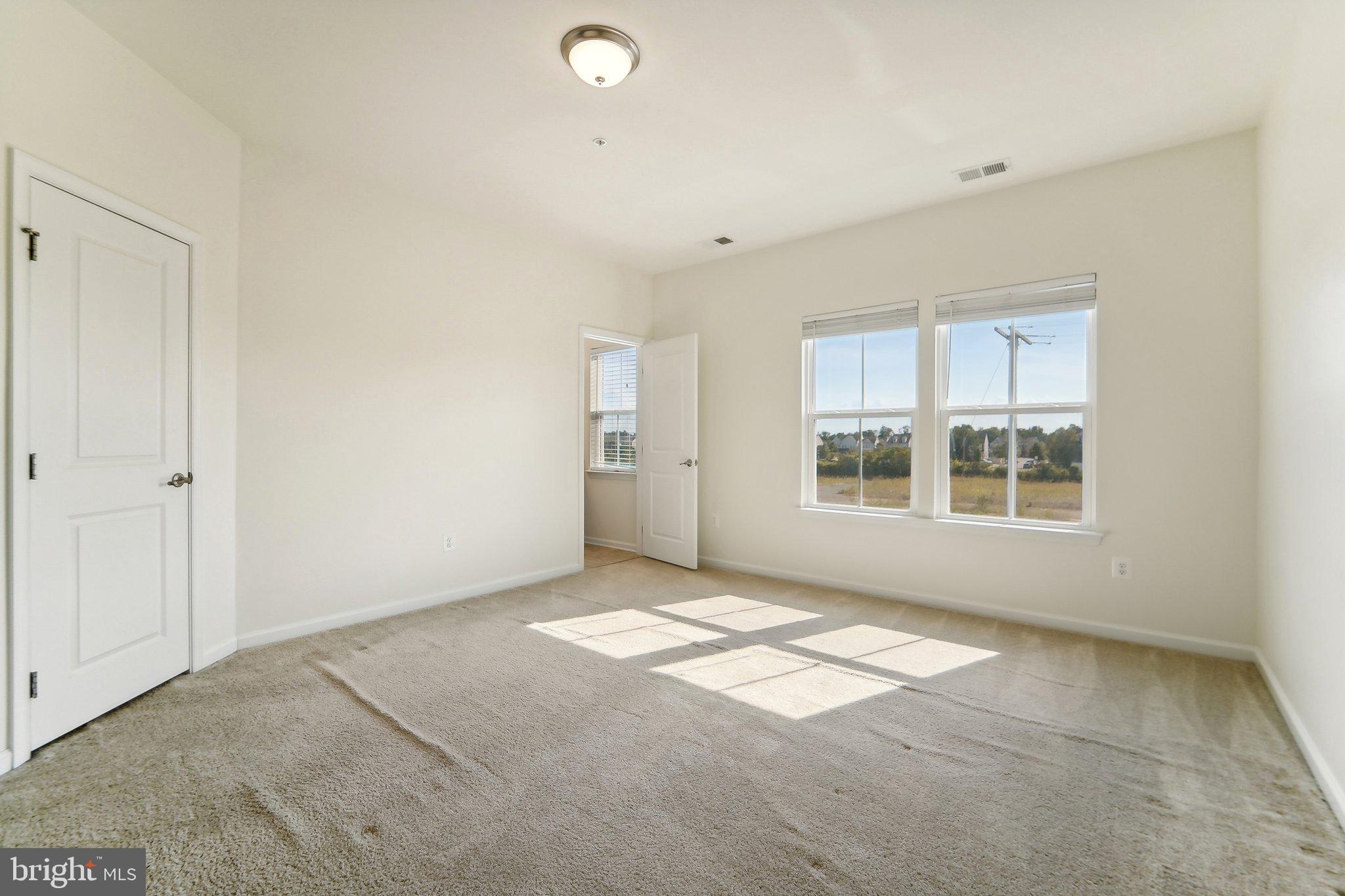 SHELTERED HARBOR - Residential