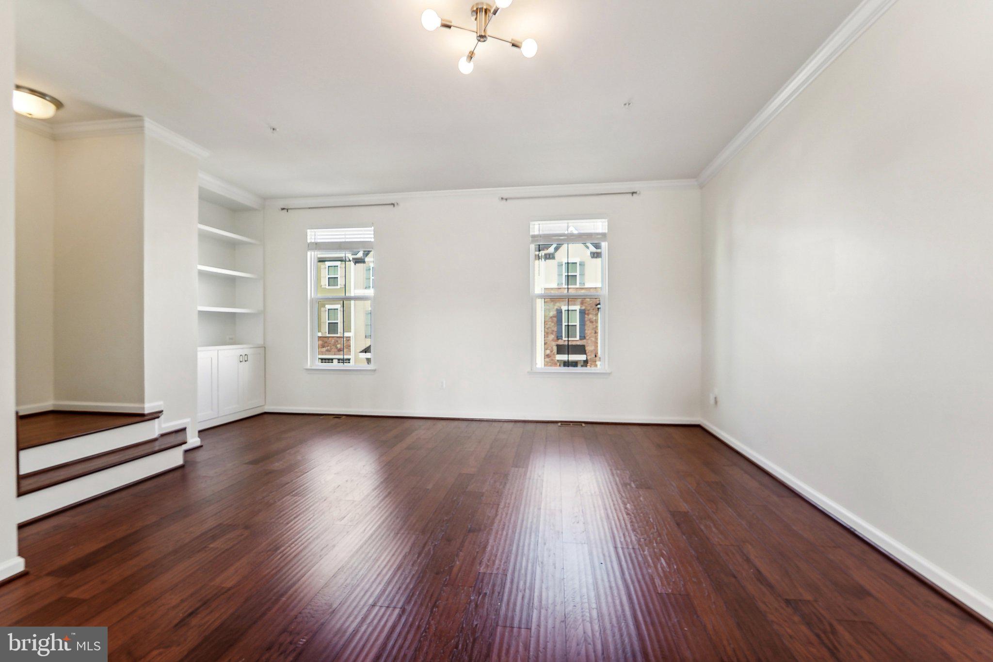 SHELTERED HARBOR - Residential