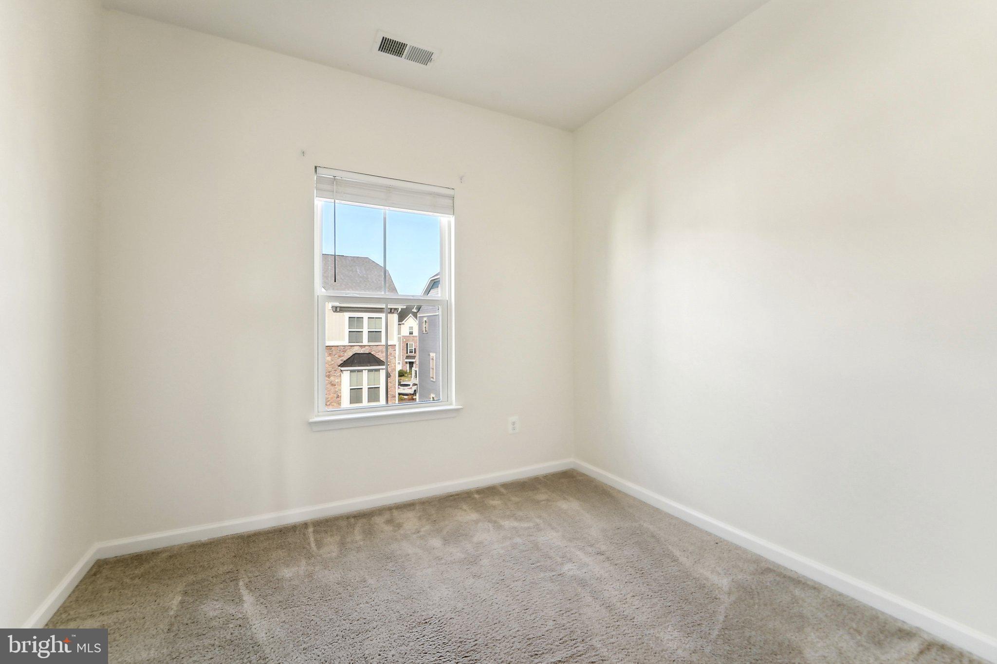 SHELTERED HARBOR - Residential