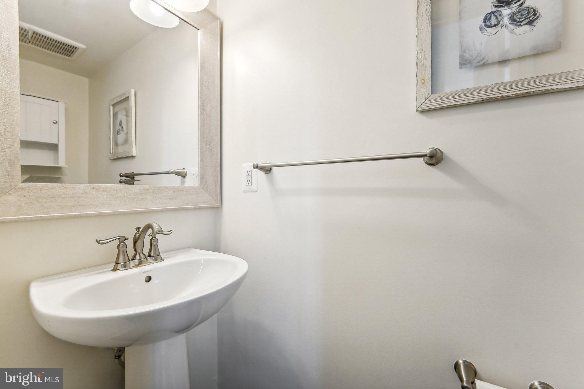 SHELTERED HARBOR - Residential