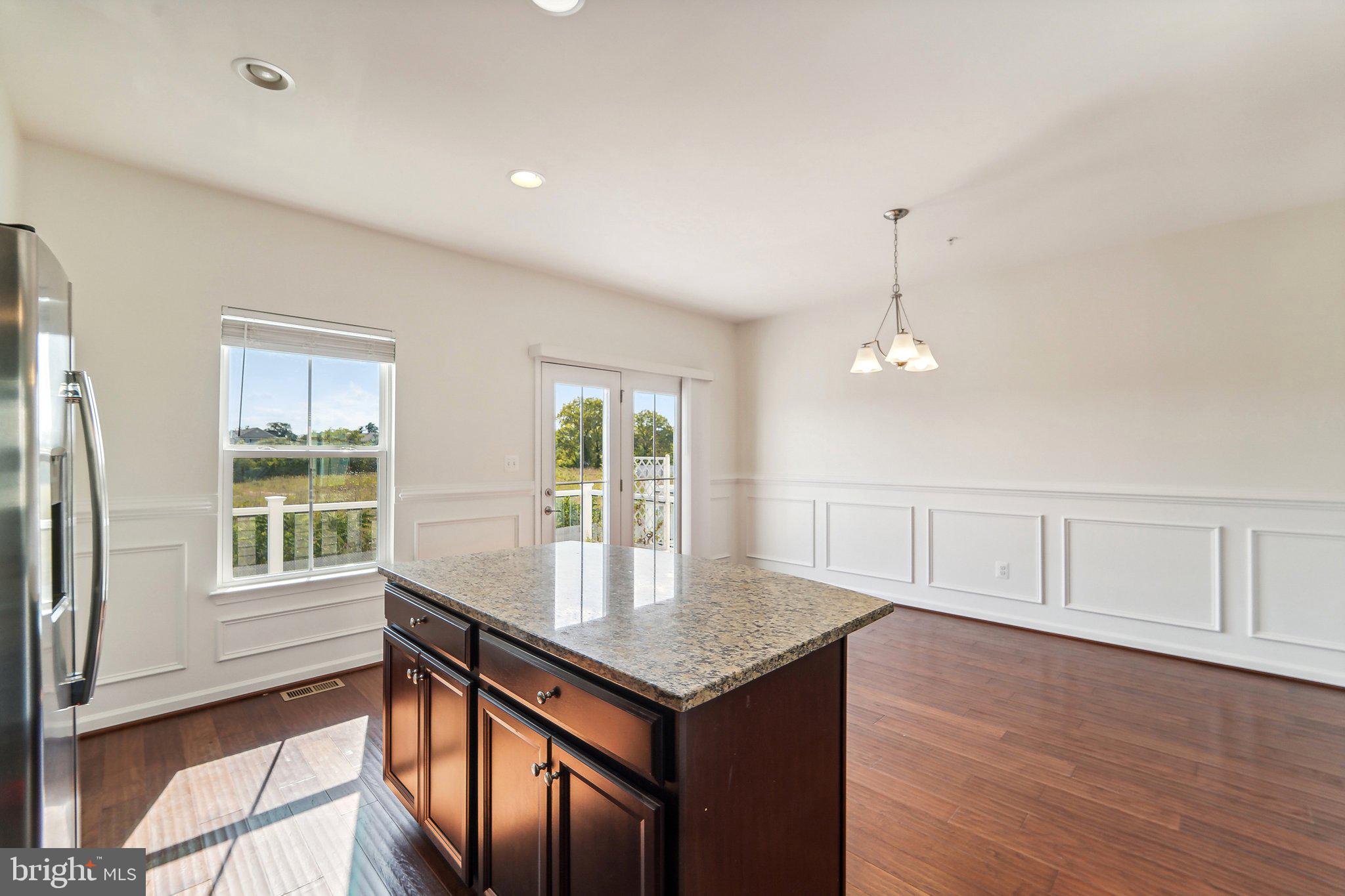 SHELTERED HARBOR - Residential