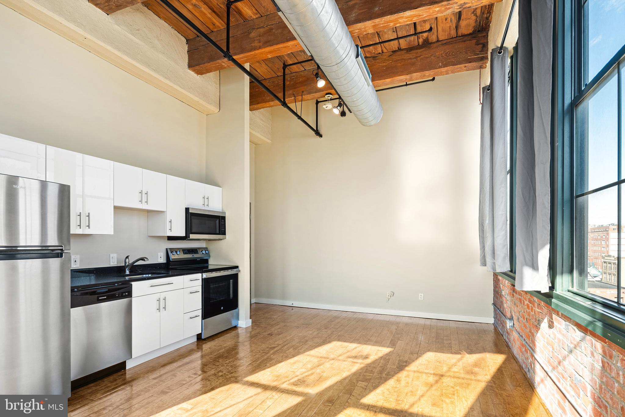 CHINATOWN - Residential