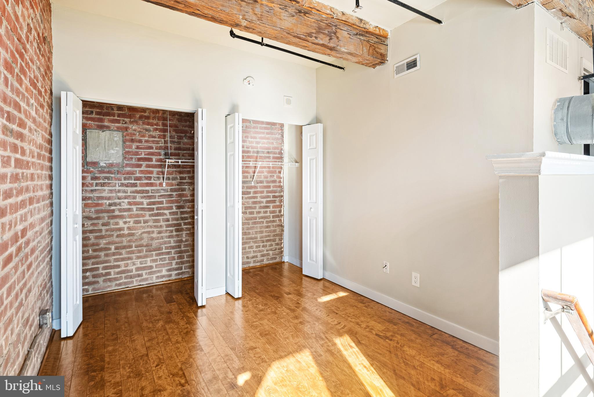 CHINATOWN - Residential