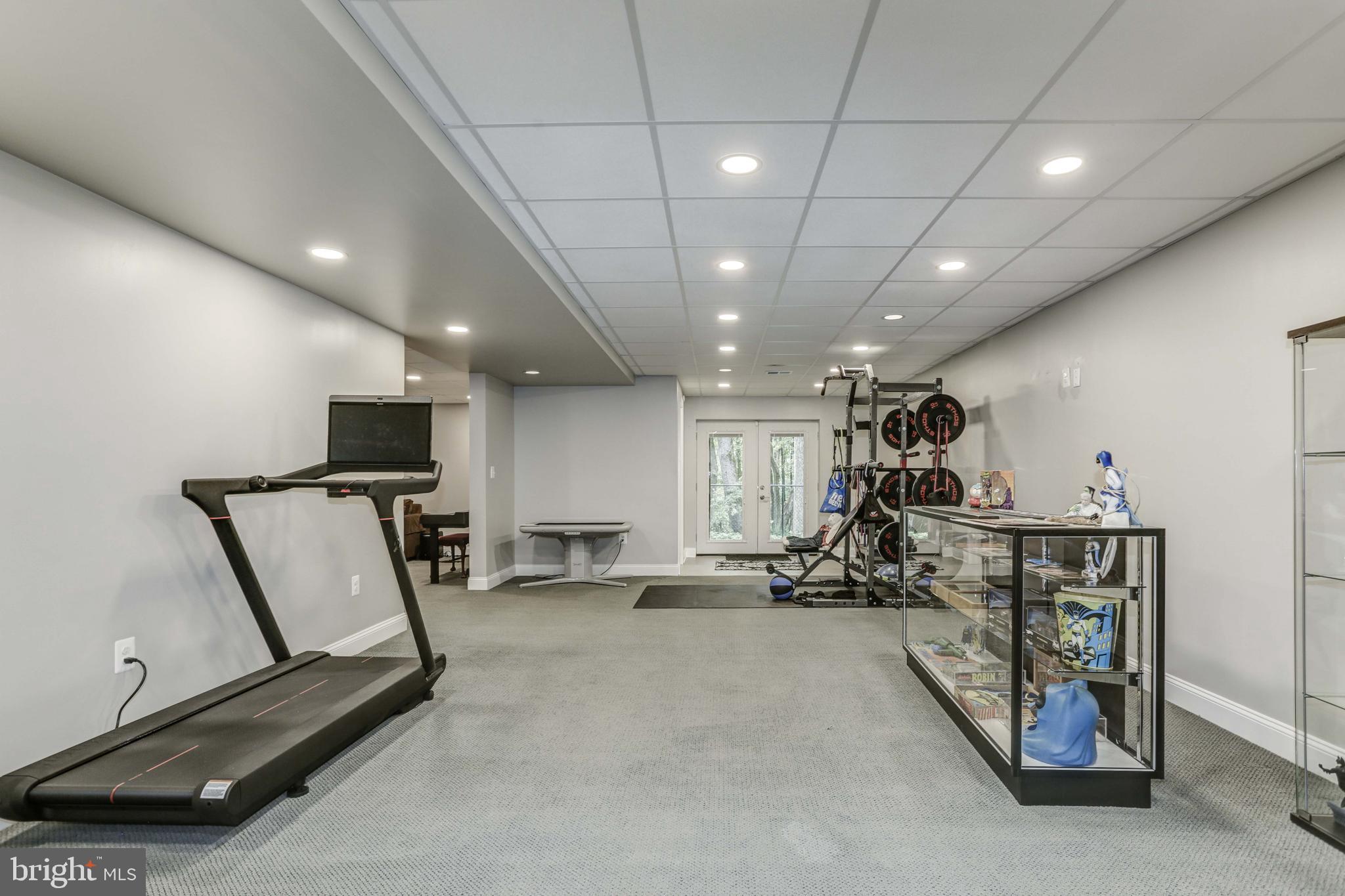 VALLEY HILLS - Residential