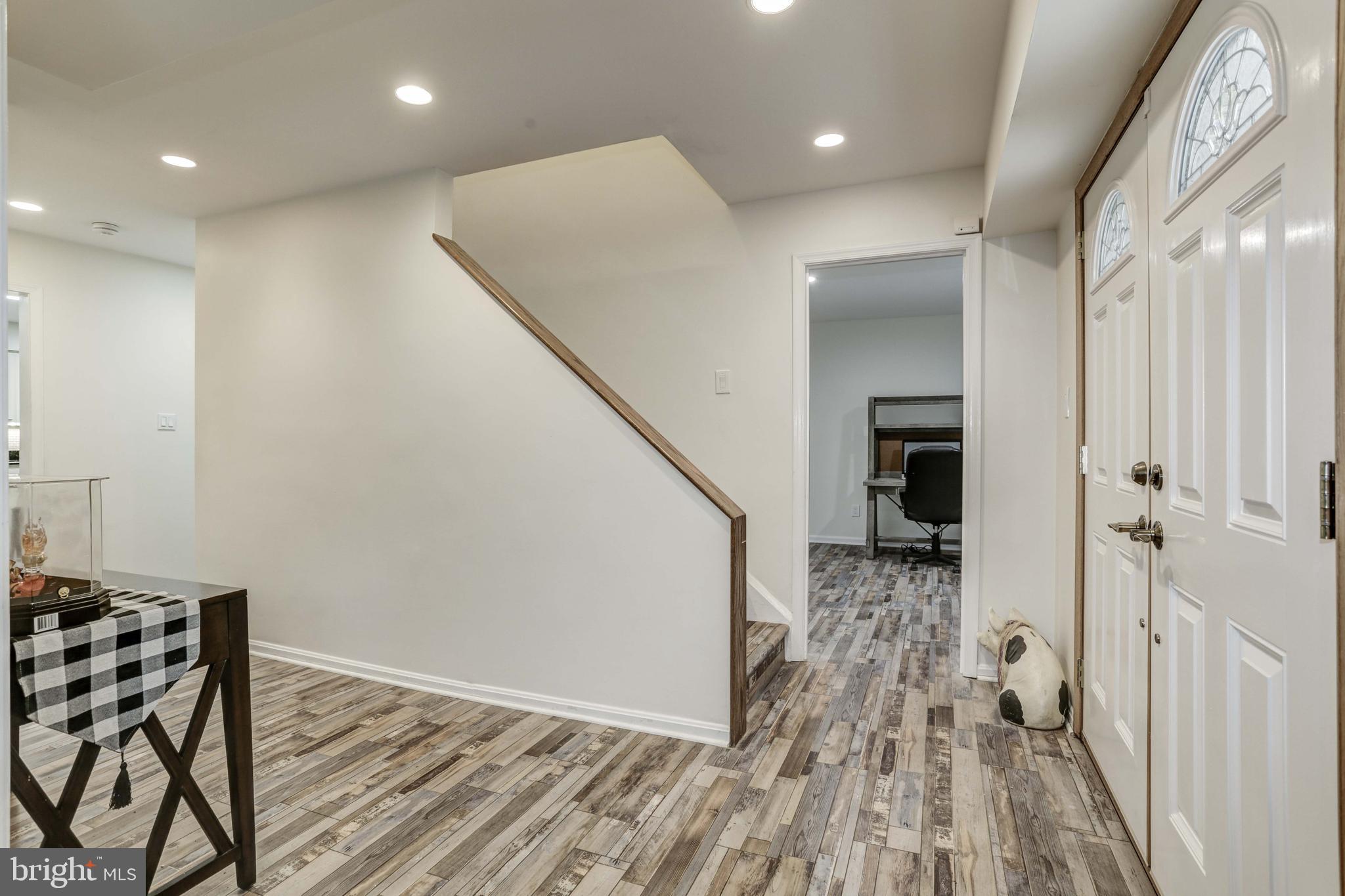 VALLEY HILLS - Residential