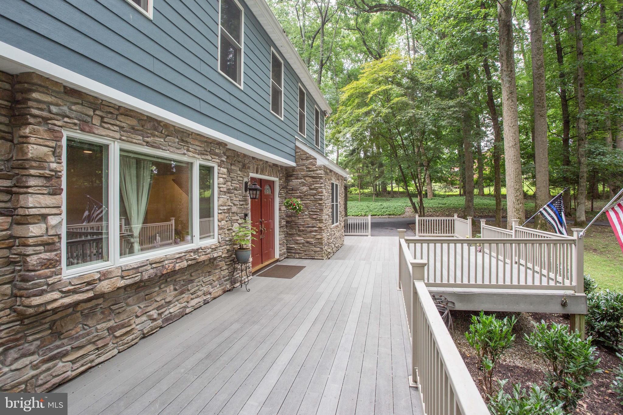 VALLEY HILLS - Residential