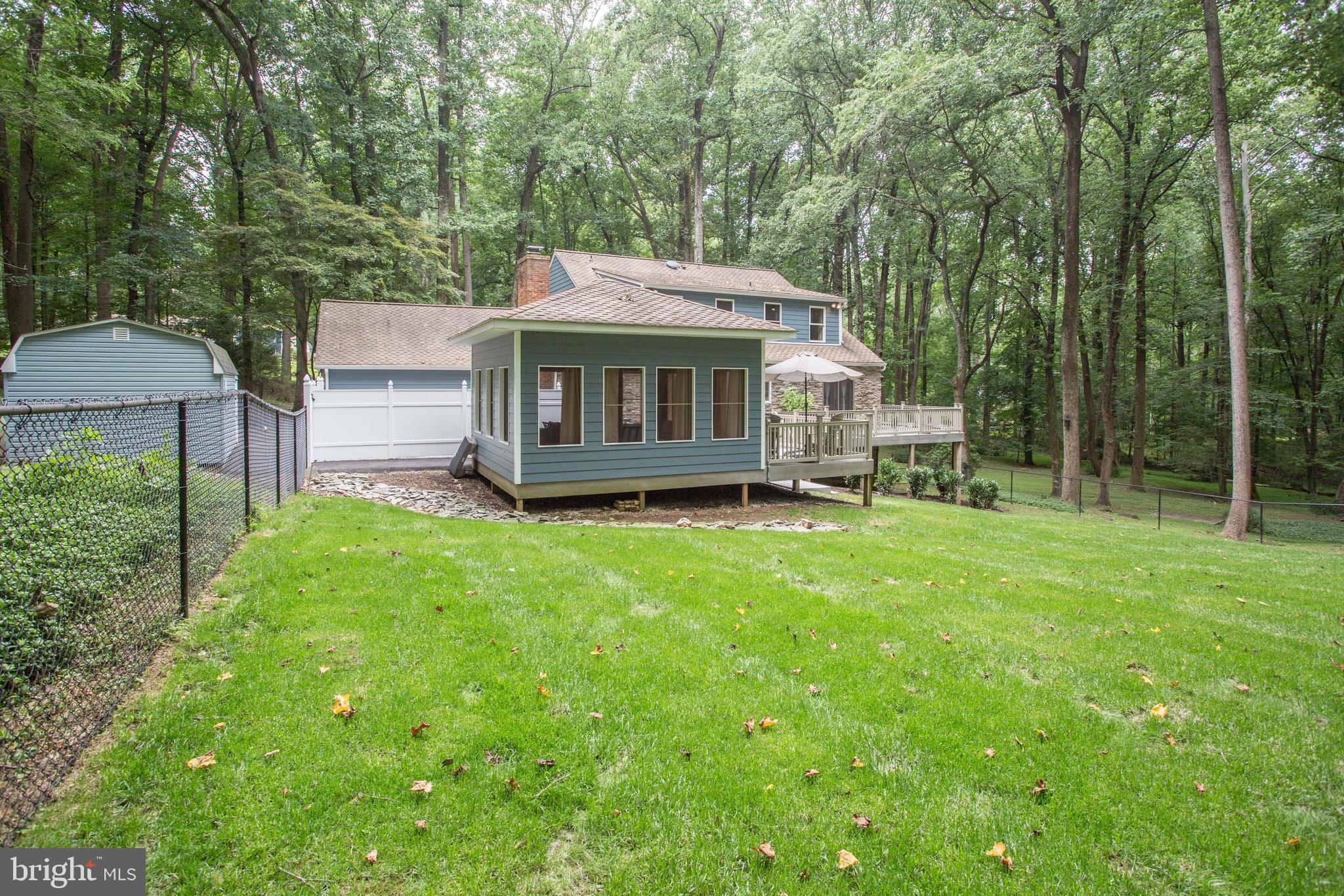 VALLEY HILLS - Residential