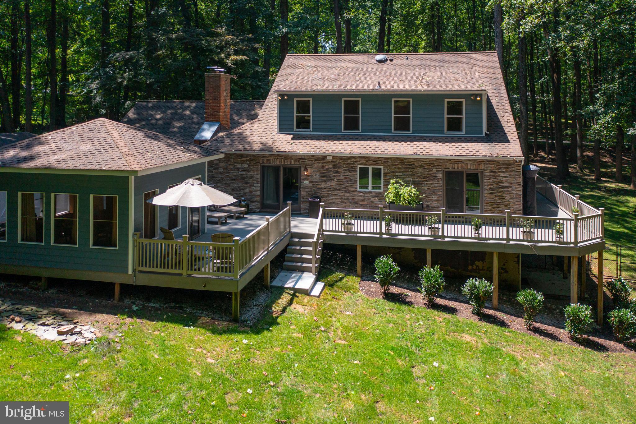 VALLEY HILLS - Residential