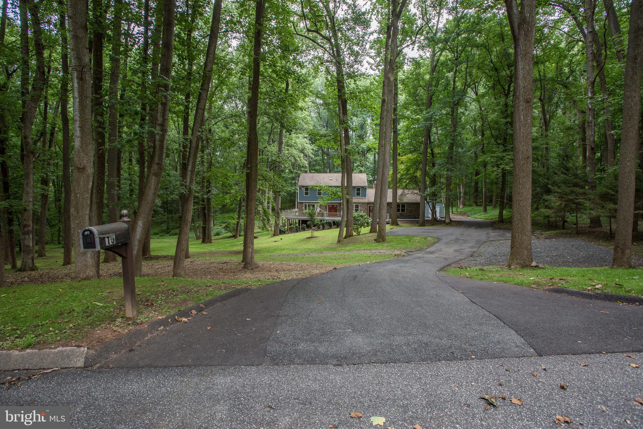 VALLEY HILLS - Residential