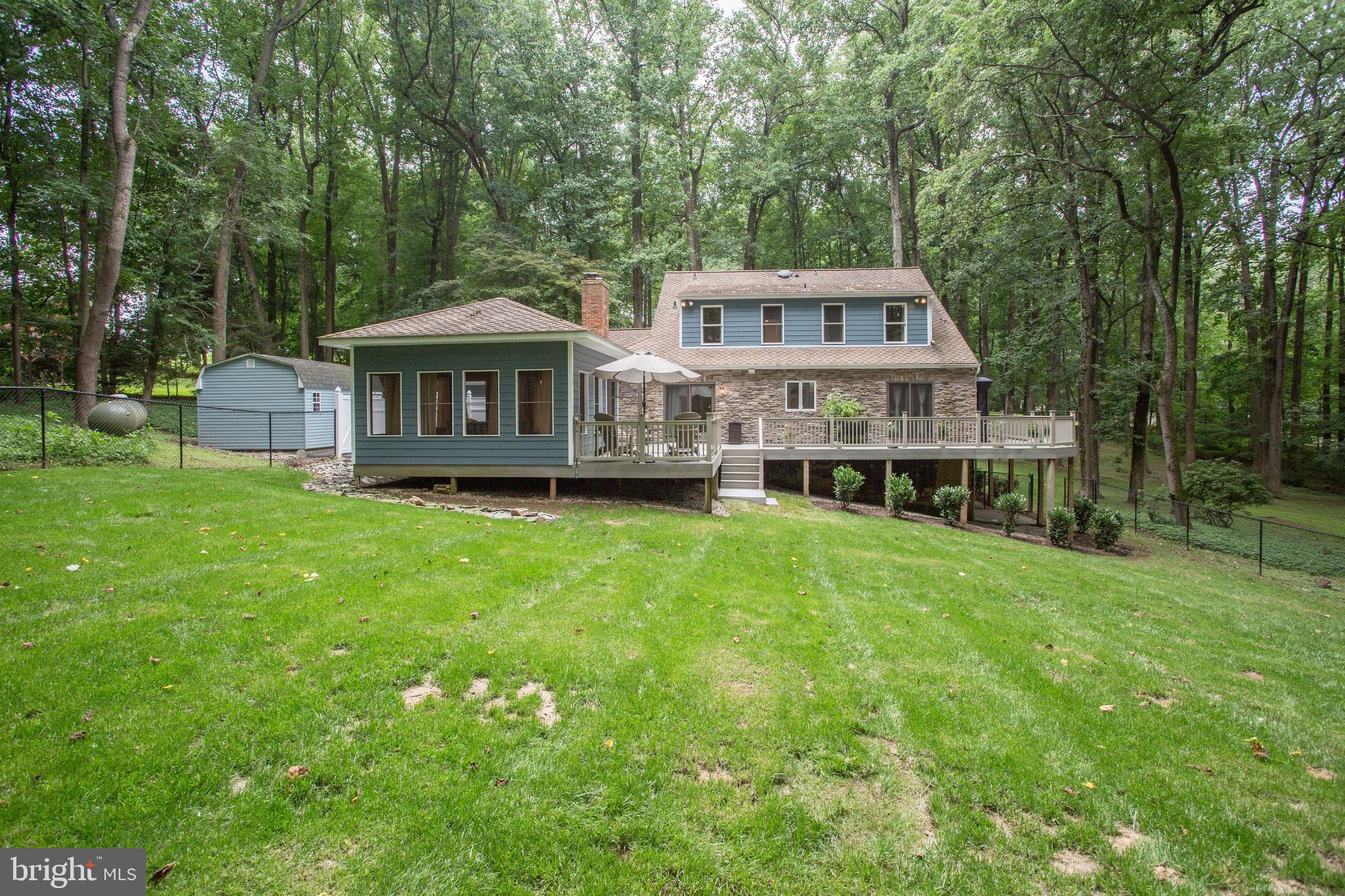 VALLEY HILLS - Residential