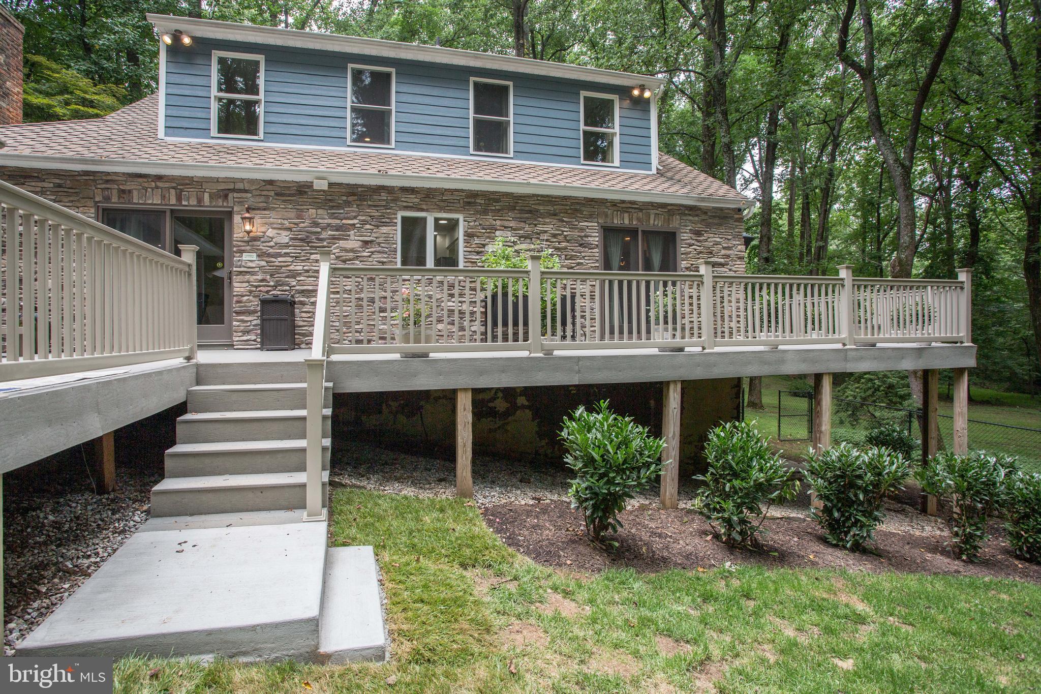 VALLEY HILLS - Residential