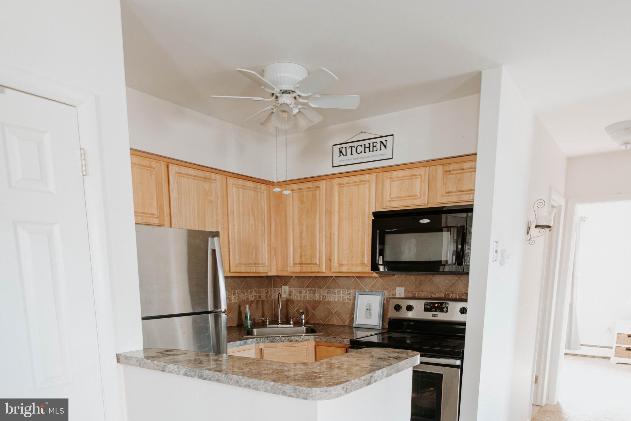 ASTON ARMS - Residential