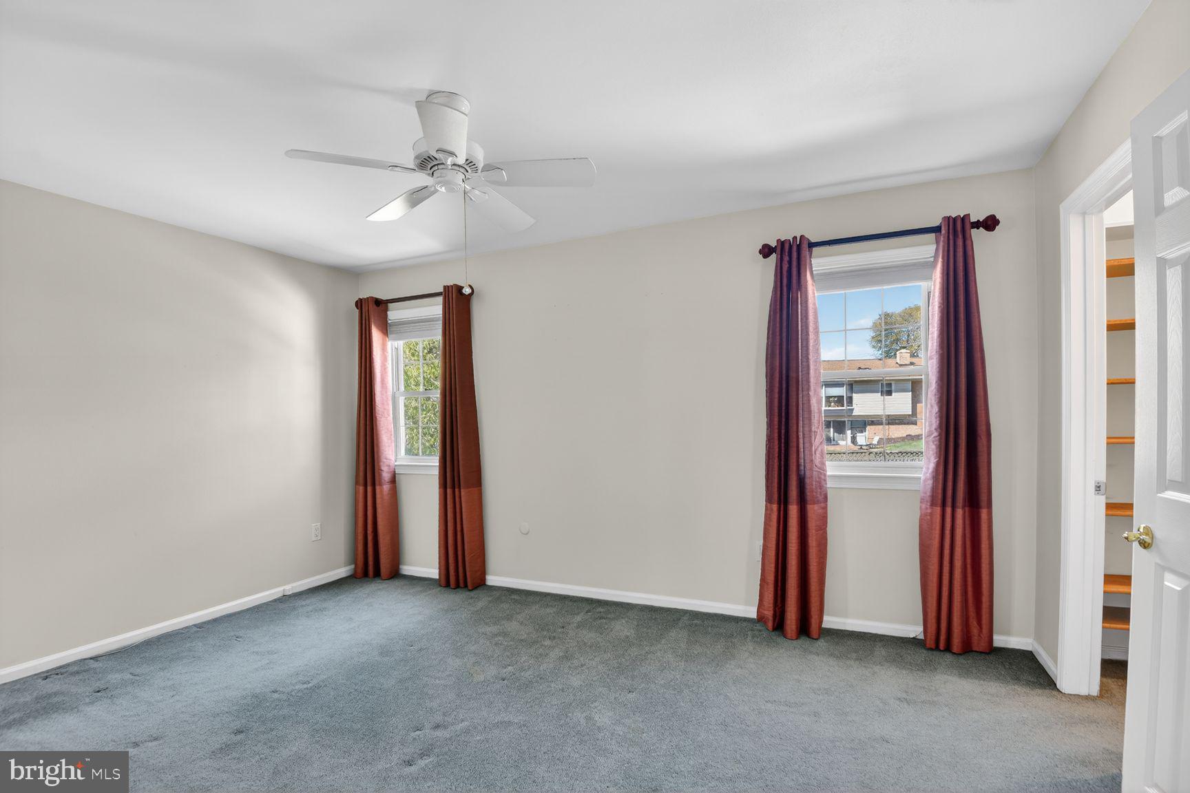 STONEGATE - Residential
