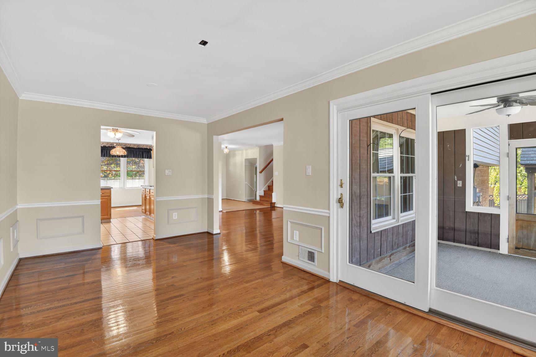 STONEGATE - Residential