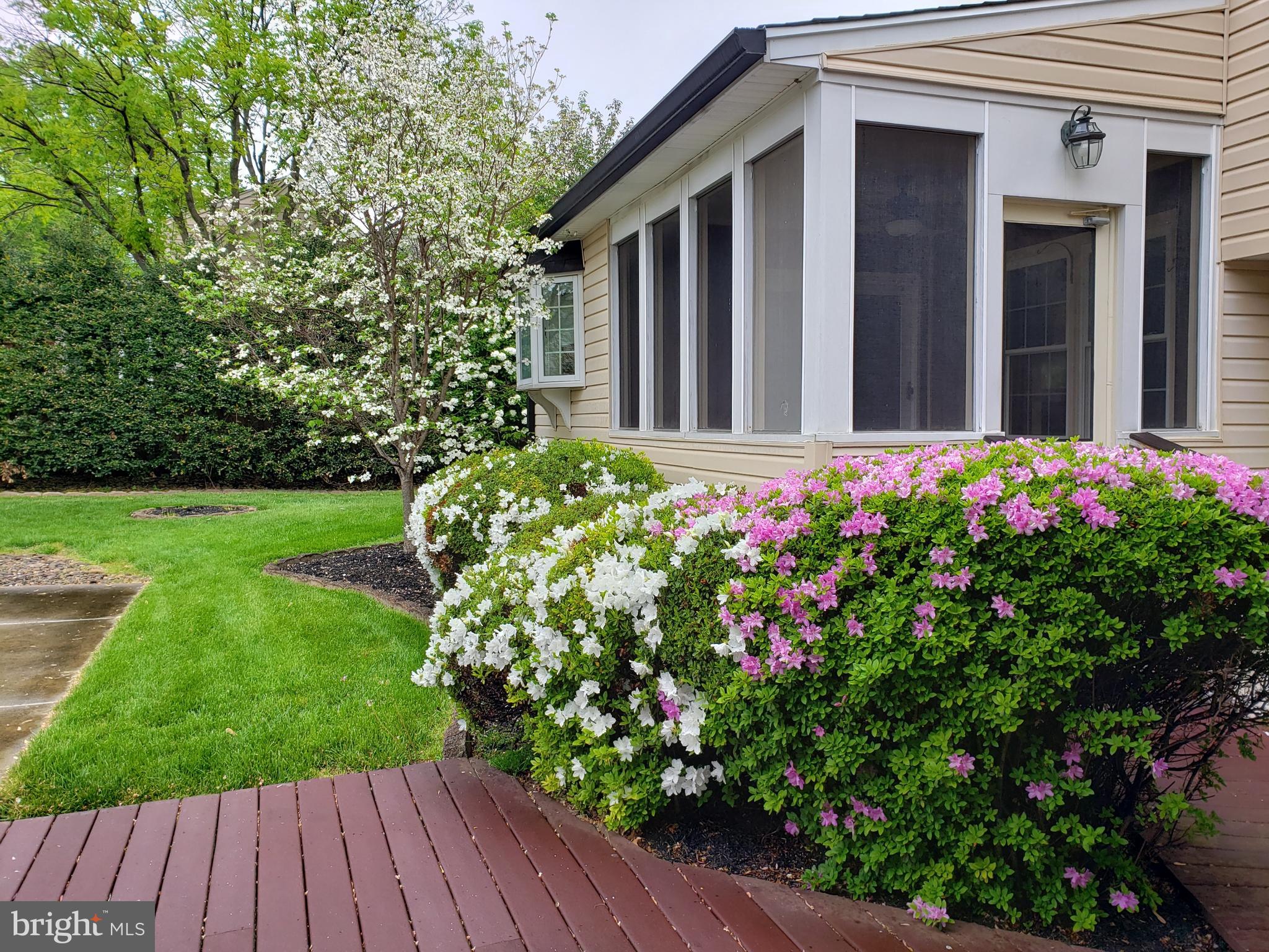 STONEGATE - Residential