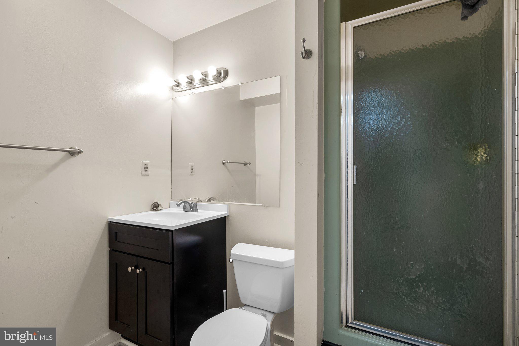 ENTERPRISE KNOLLS-PLAT F - Residential