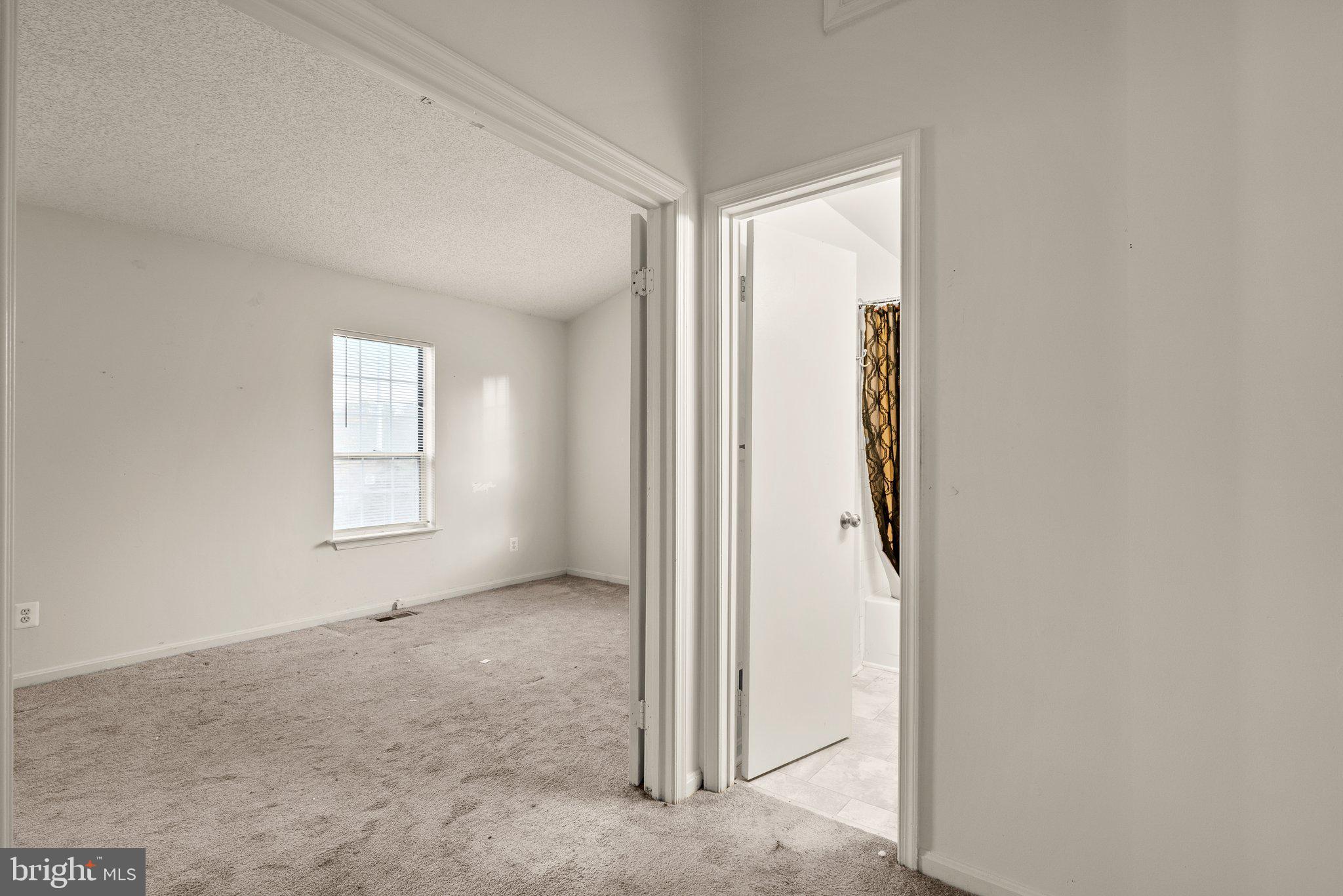 ENTERPRISE KNOLLS-PLAT F - Residential