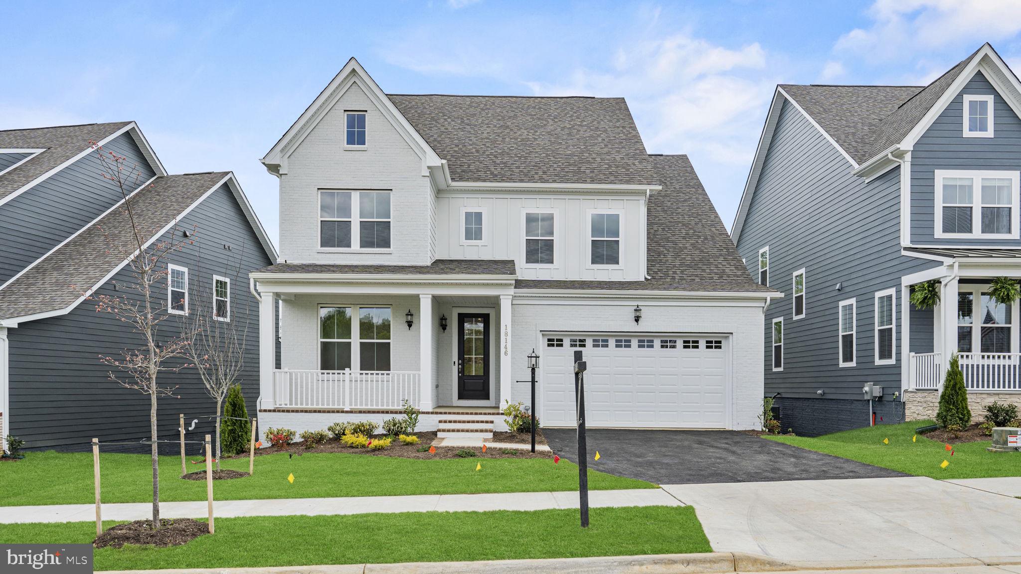 WOODS OVERLOOK AT POTOMAC SHORES - Residential