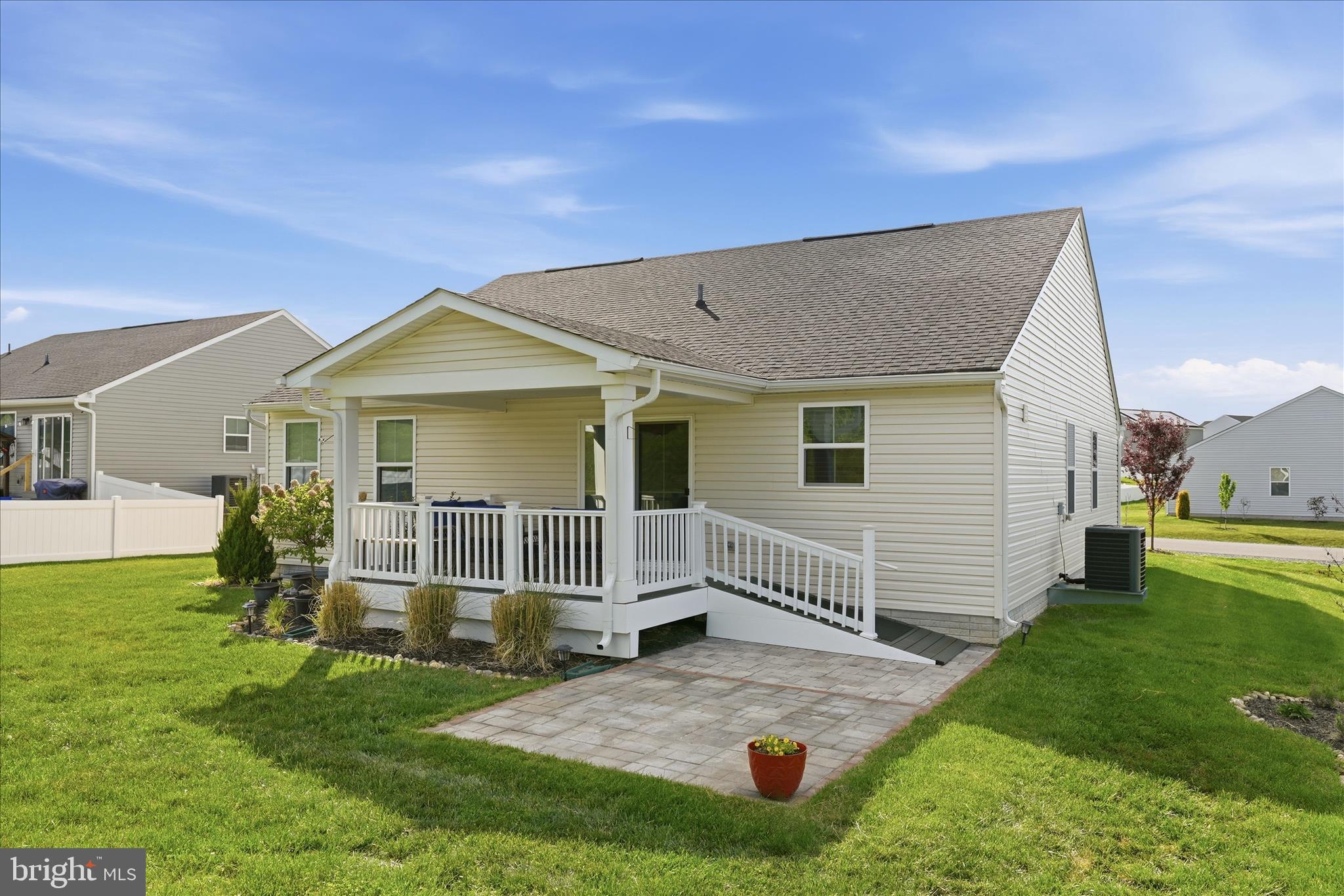 SOUTH BROOK - Residential