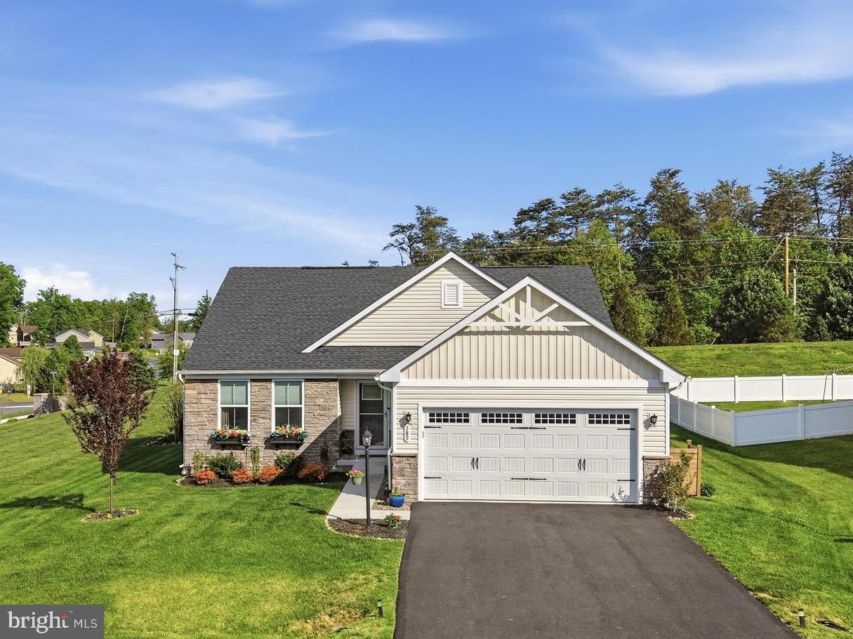 SOUTH BROOK - Residential