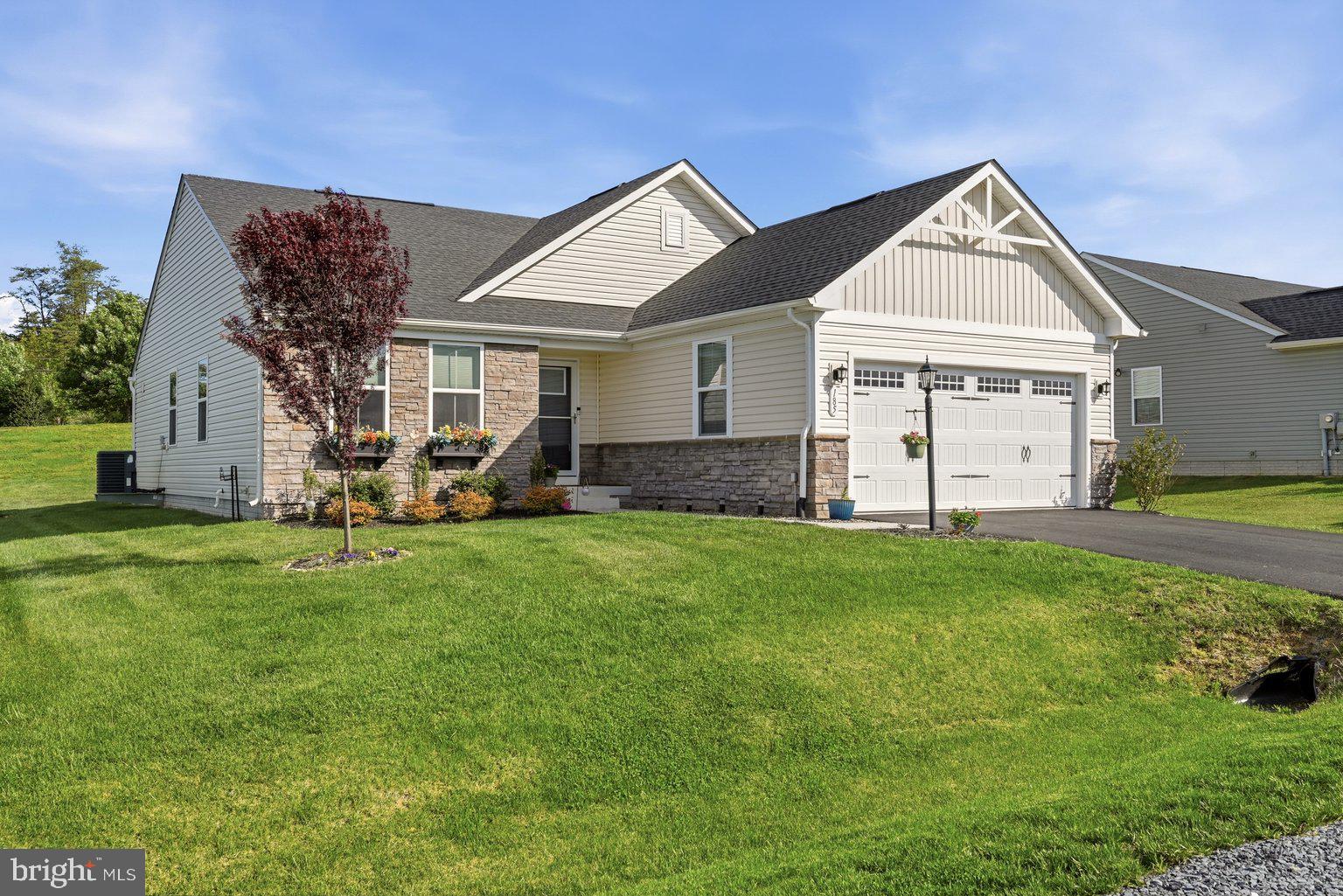 SOUTH BROOK - Residential