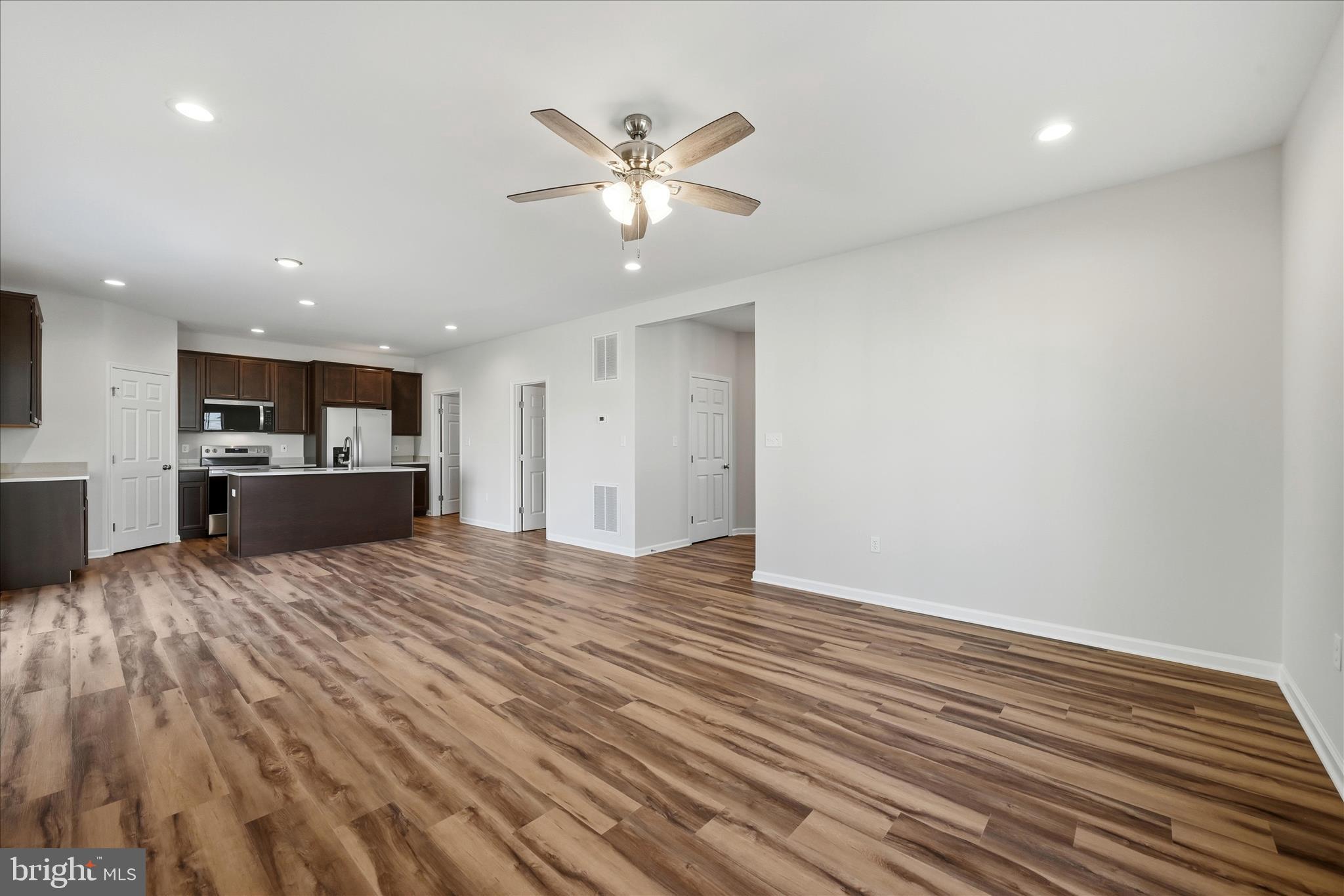 SOVEREIGN VILLAGE - Residential