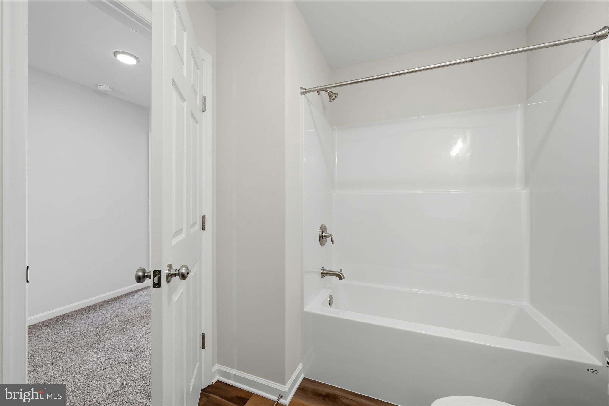 SOVEREIGN VILLAGE - Residential