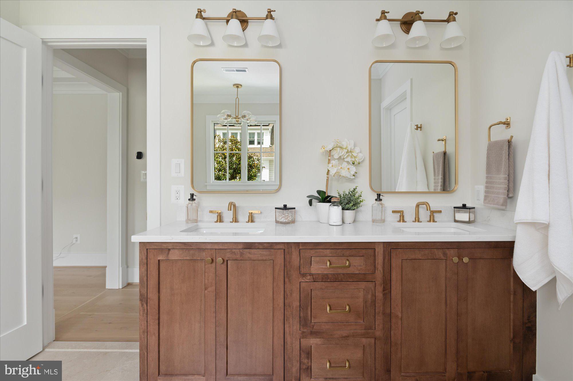 ASHTON HEIGHTS - Residential