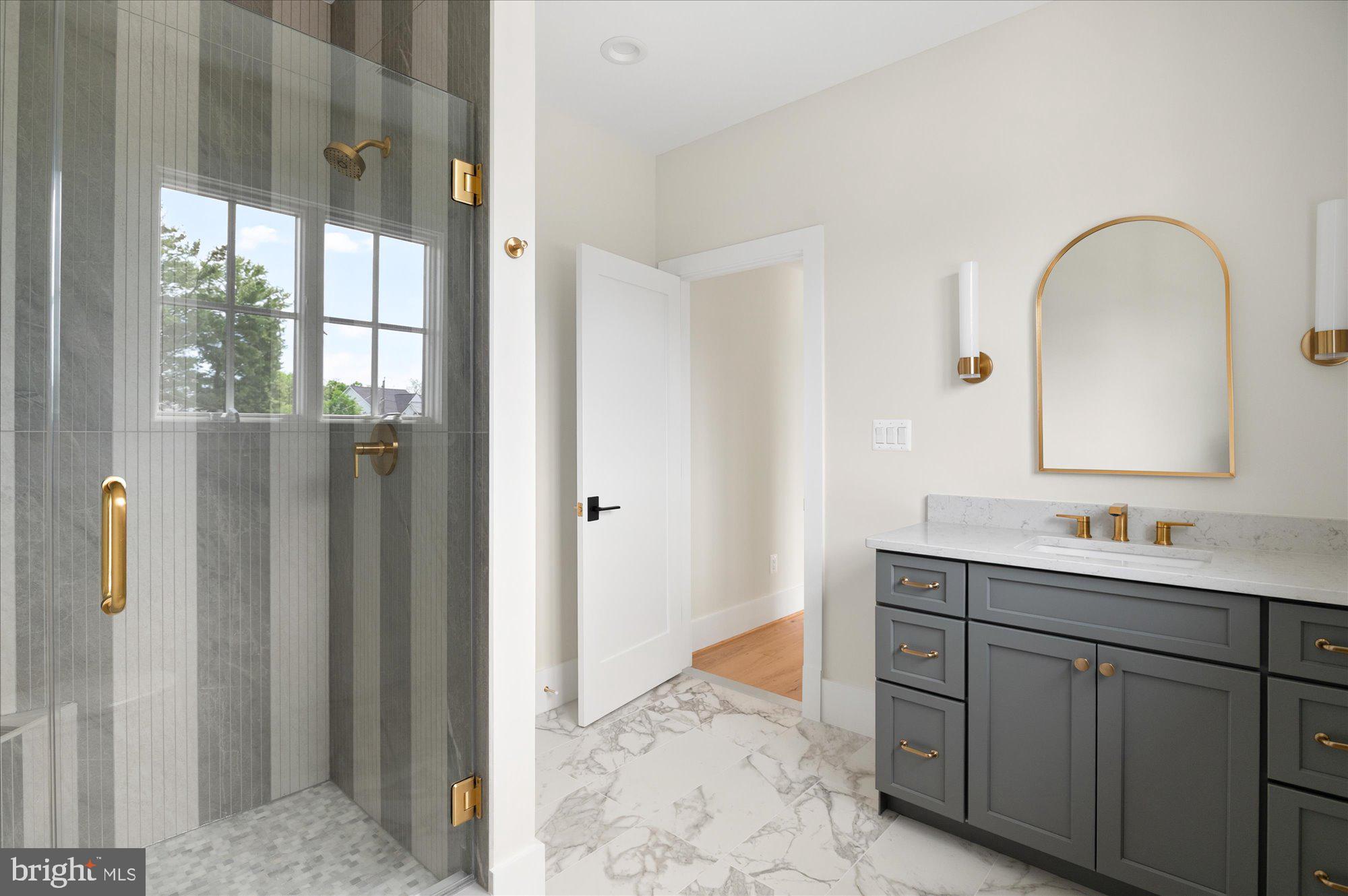 ASHTON HEIGHTS - Residential