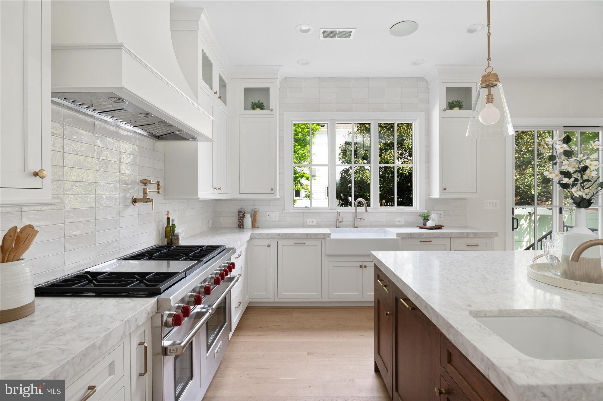 ASHTON HEIGHTS - Residential