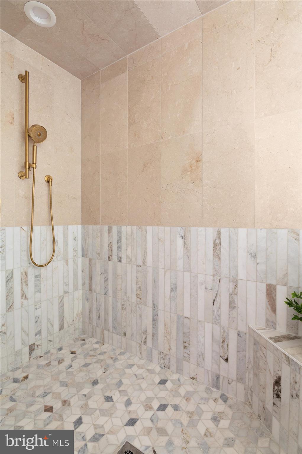 ASHTON HEIGHTS - Residential