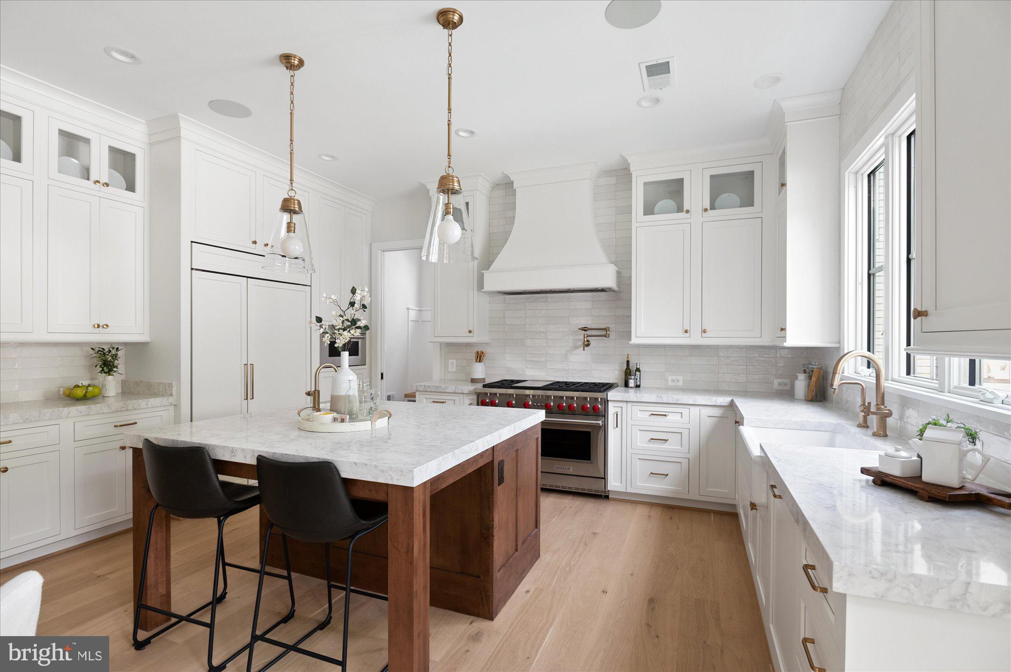 ASHTON HEIGHTS - Residential