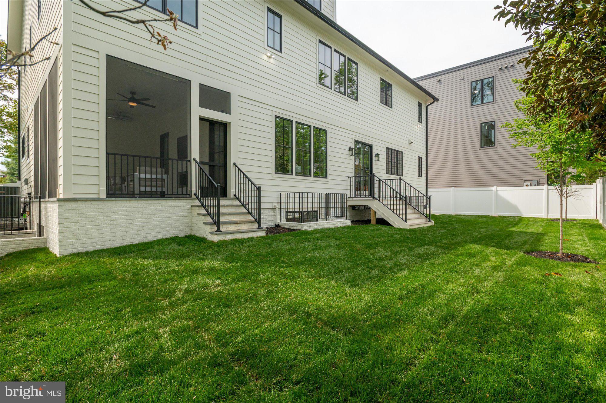 ASHTON HEIGHTS - Residential