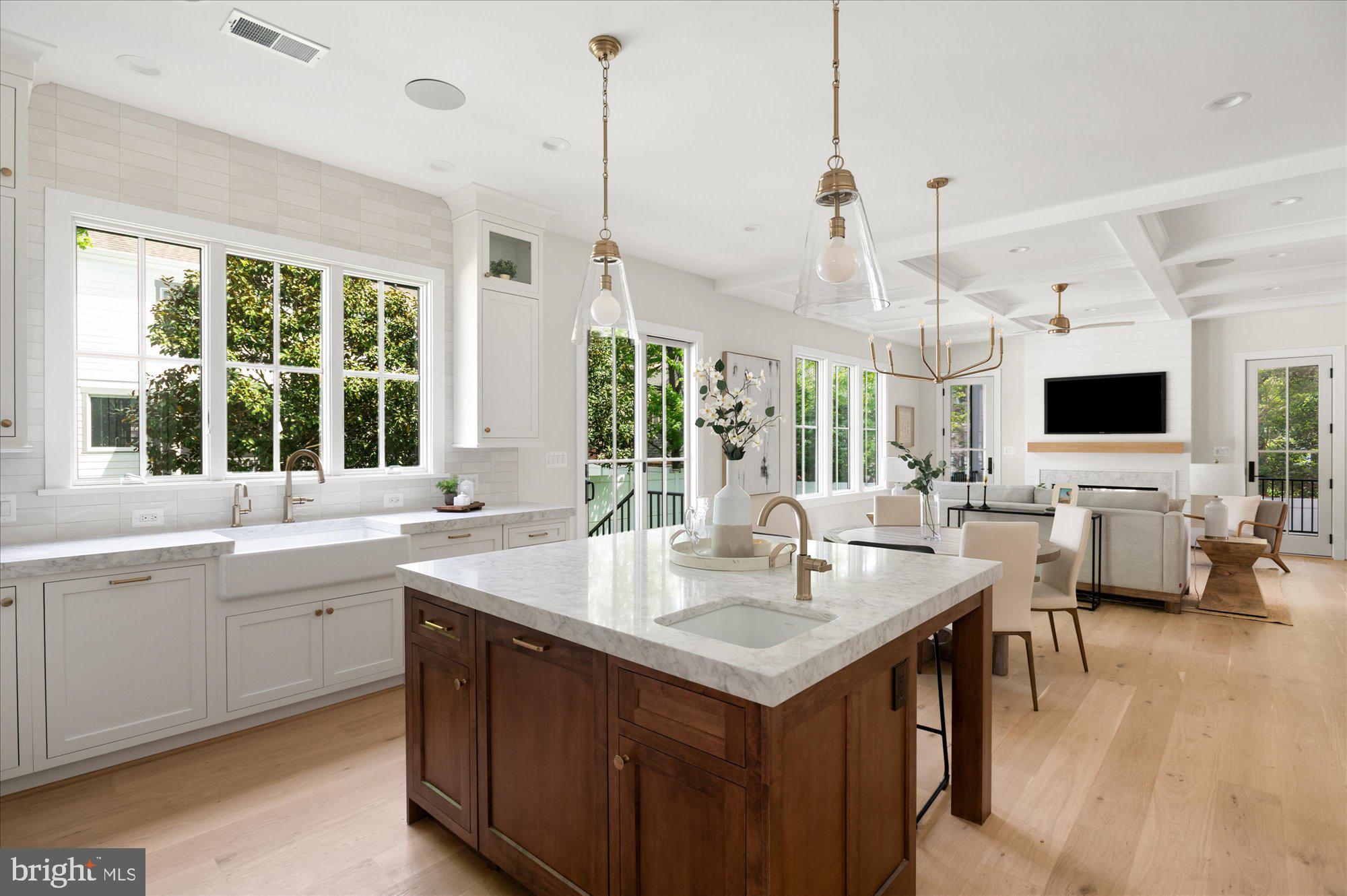 ASHTON HEIGHTS - Residential