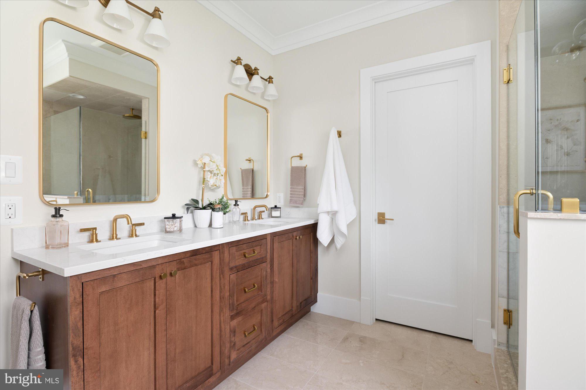 ASHTON HEIGHTS - Residential