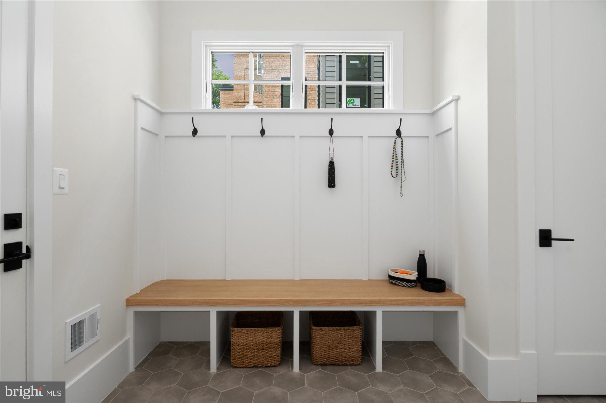 ASHTON HEIGHTS - Residential