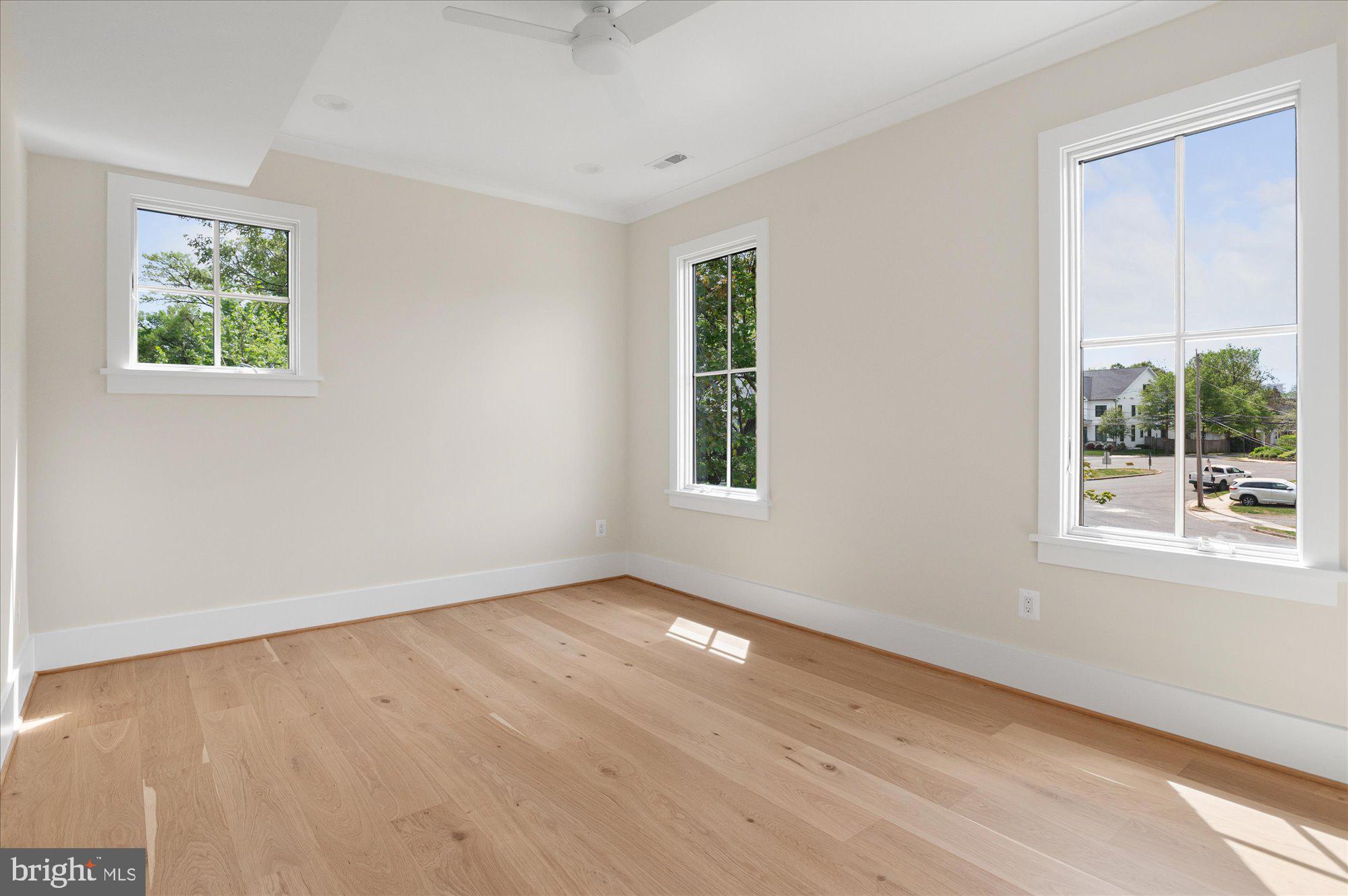 ASHTON HEIGHTS - Residential