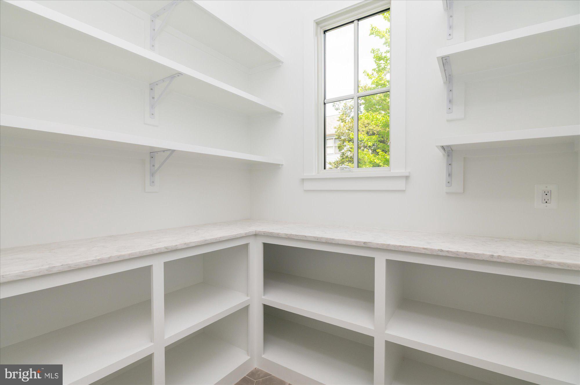 ASHTON HEIGHTS - Residential