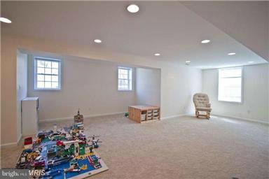 PARK RIDGE - Residential Lease