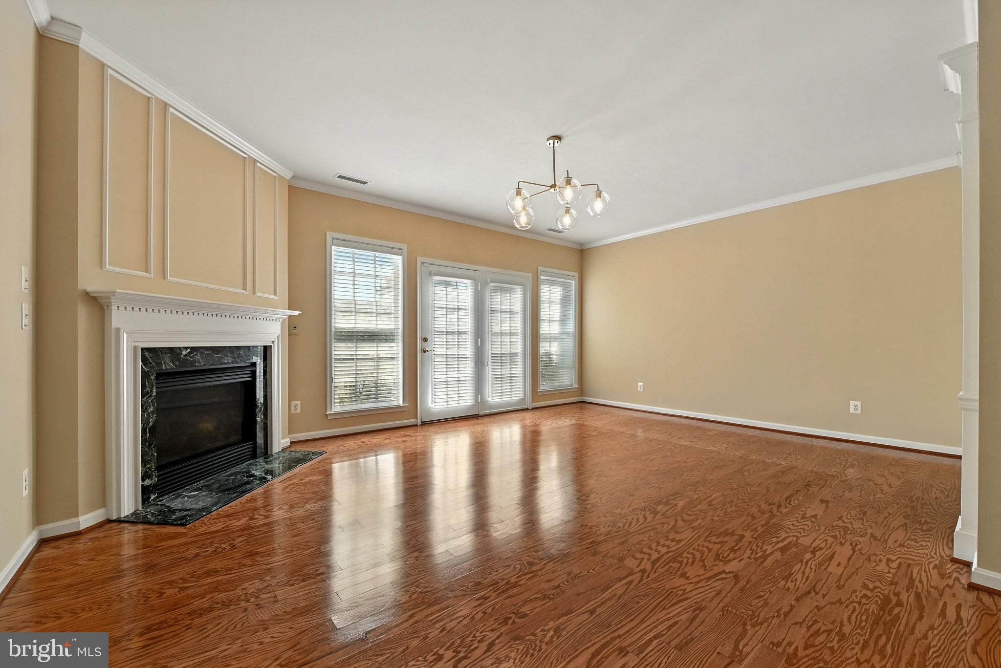 EASTON CLUB EAST - Residential