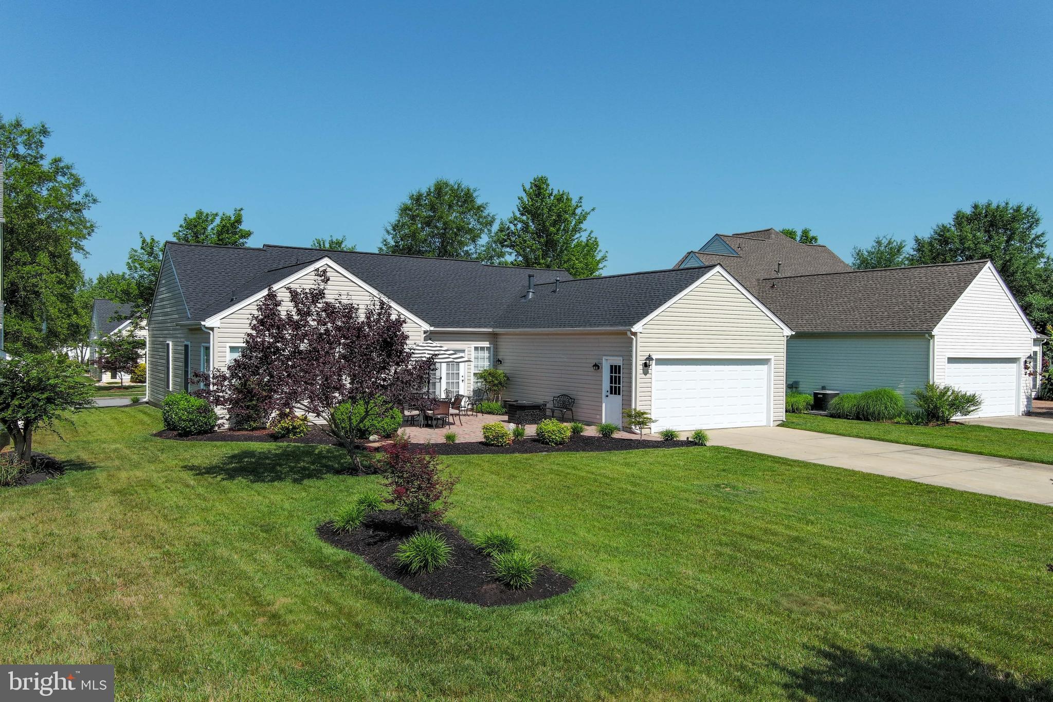 EASTON CLUB EAST - Residential